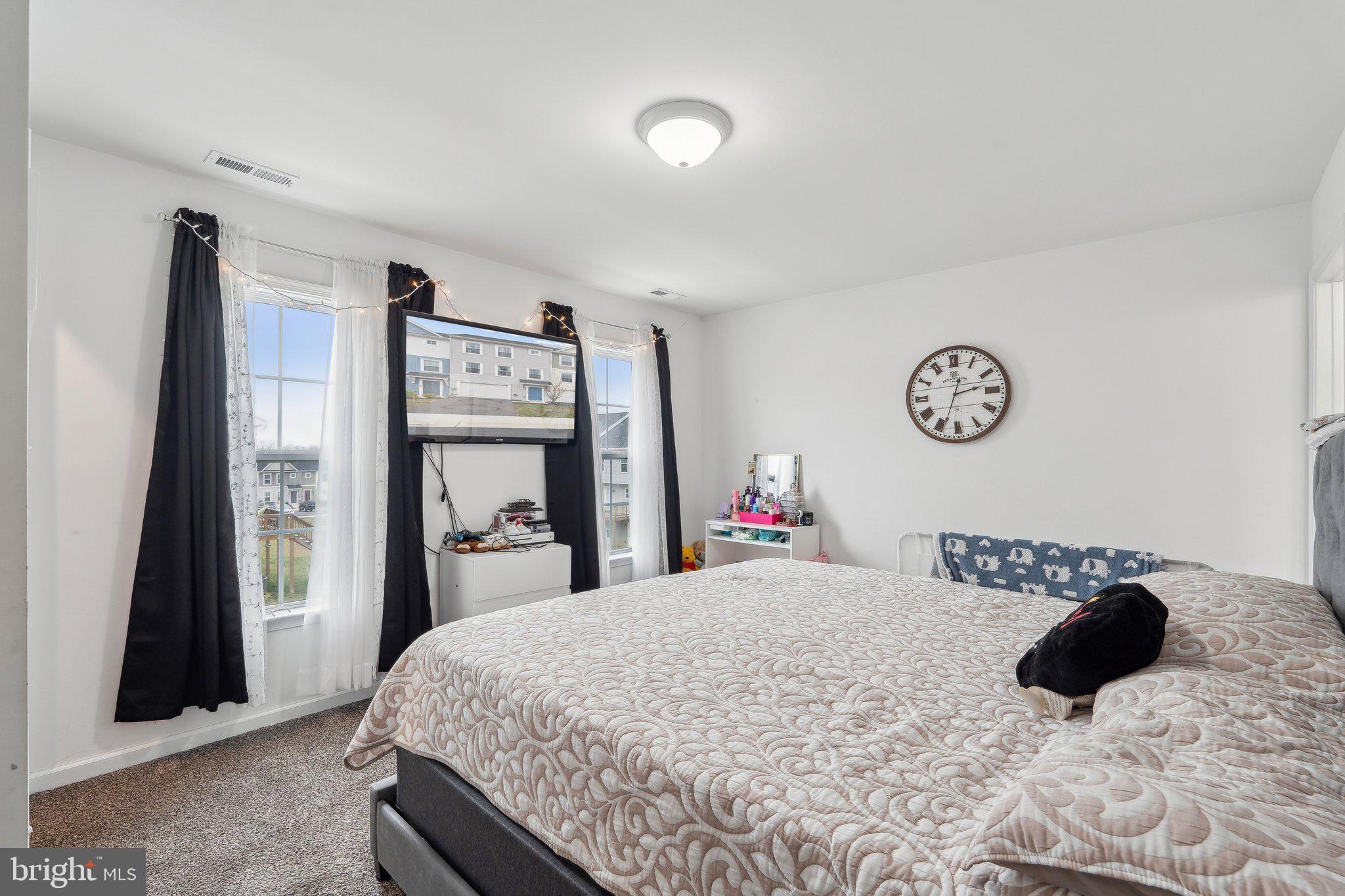 BRIDLE CREEK - Residential