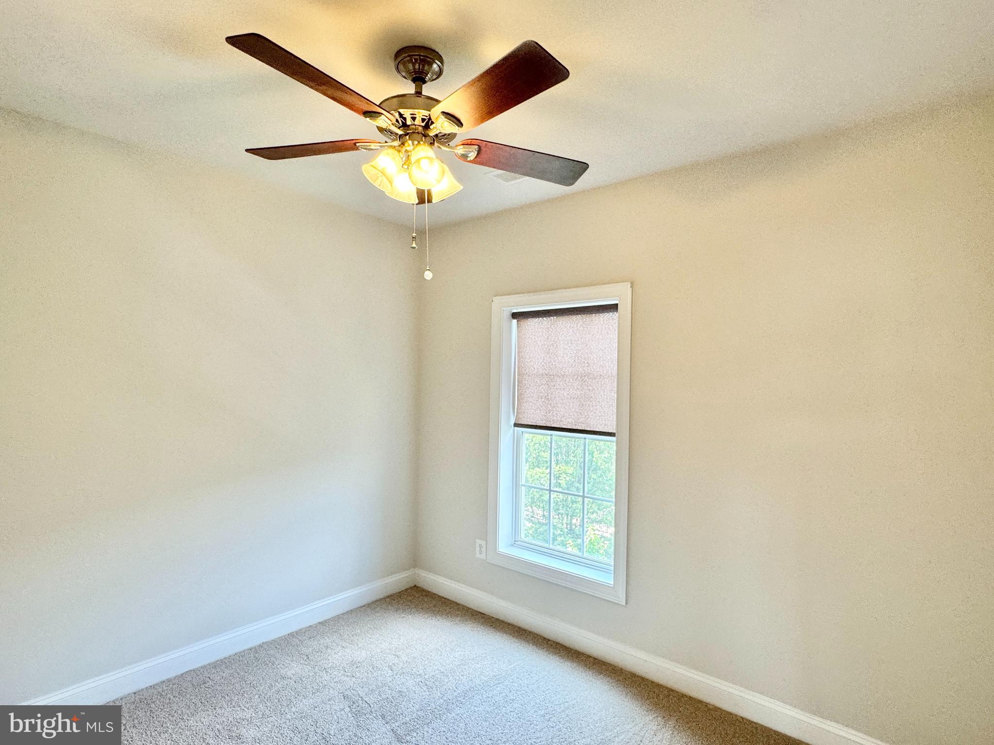 POTOMAC CLUB - Residential Lease