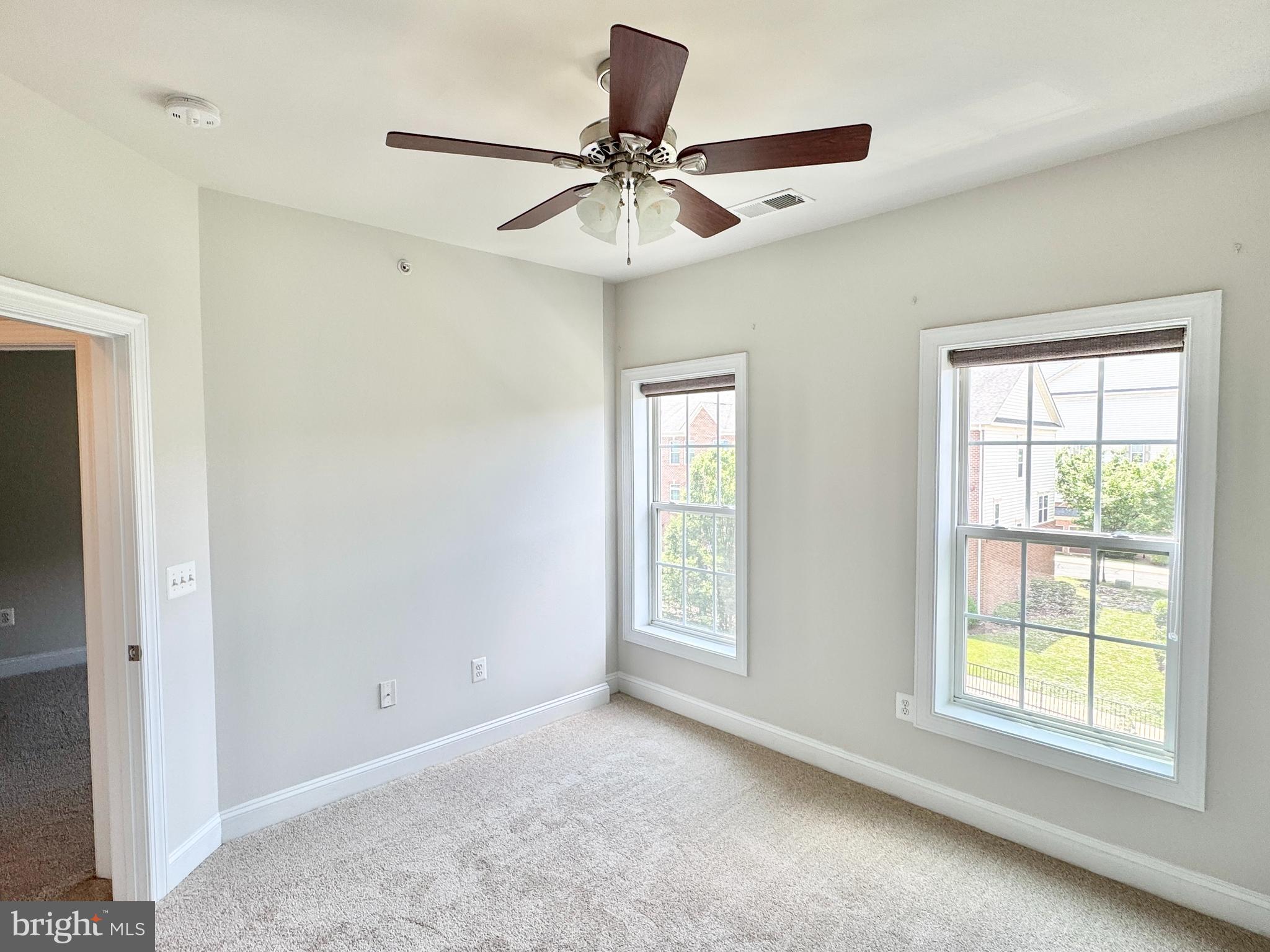 POTOMAC CLUB - Residential Lease