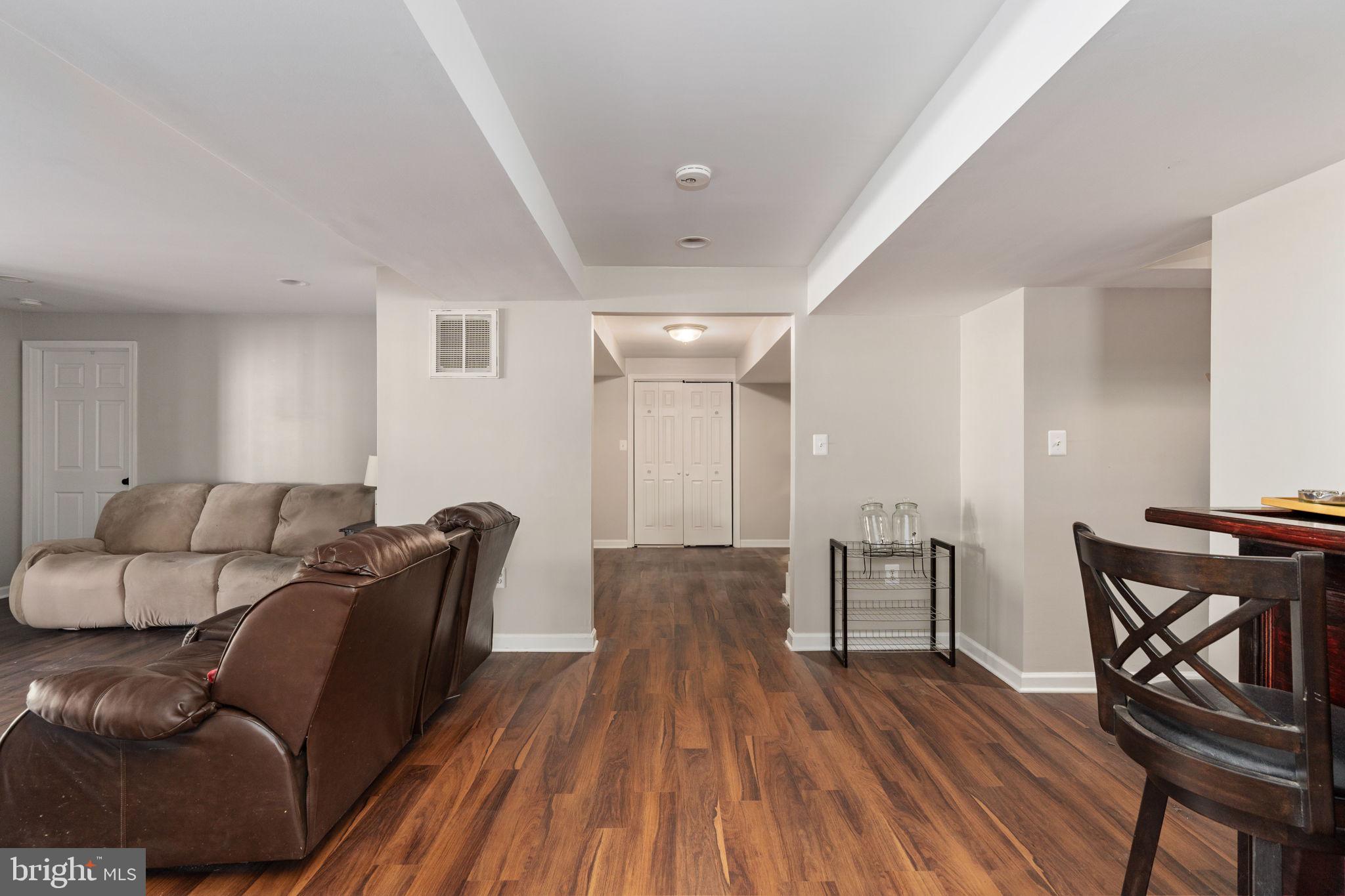 AUTUMN RIDGE - Residential