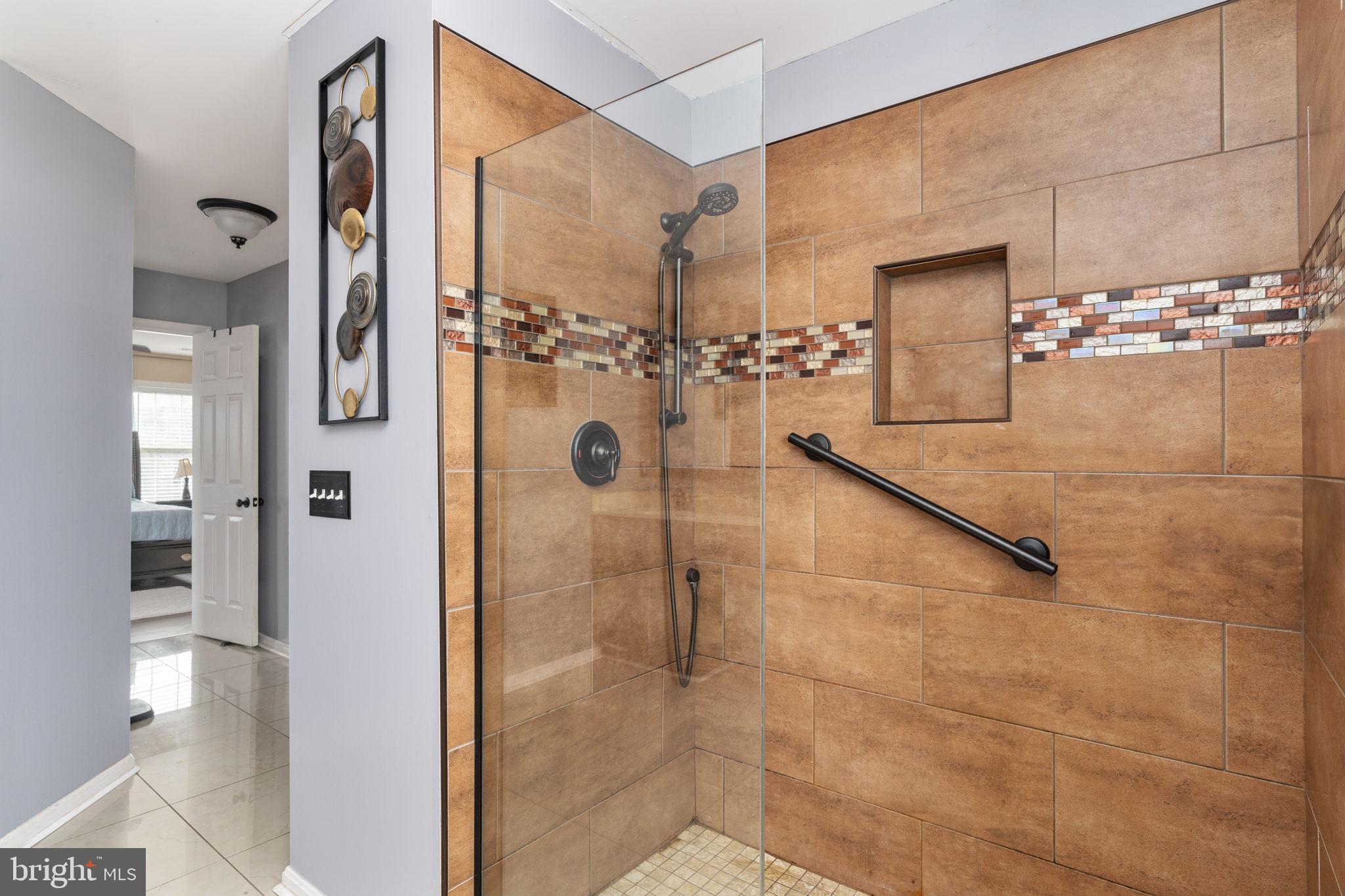 AUTUMN RIDGE - Residential