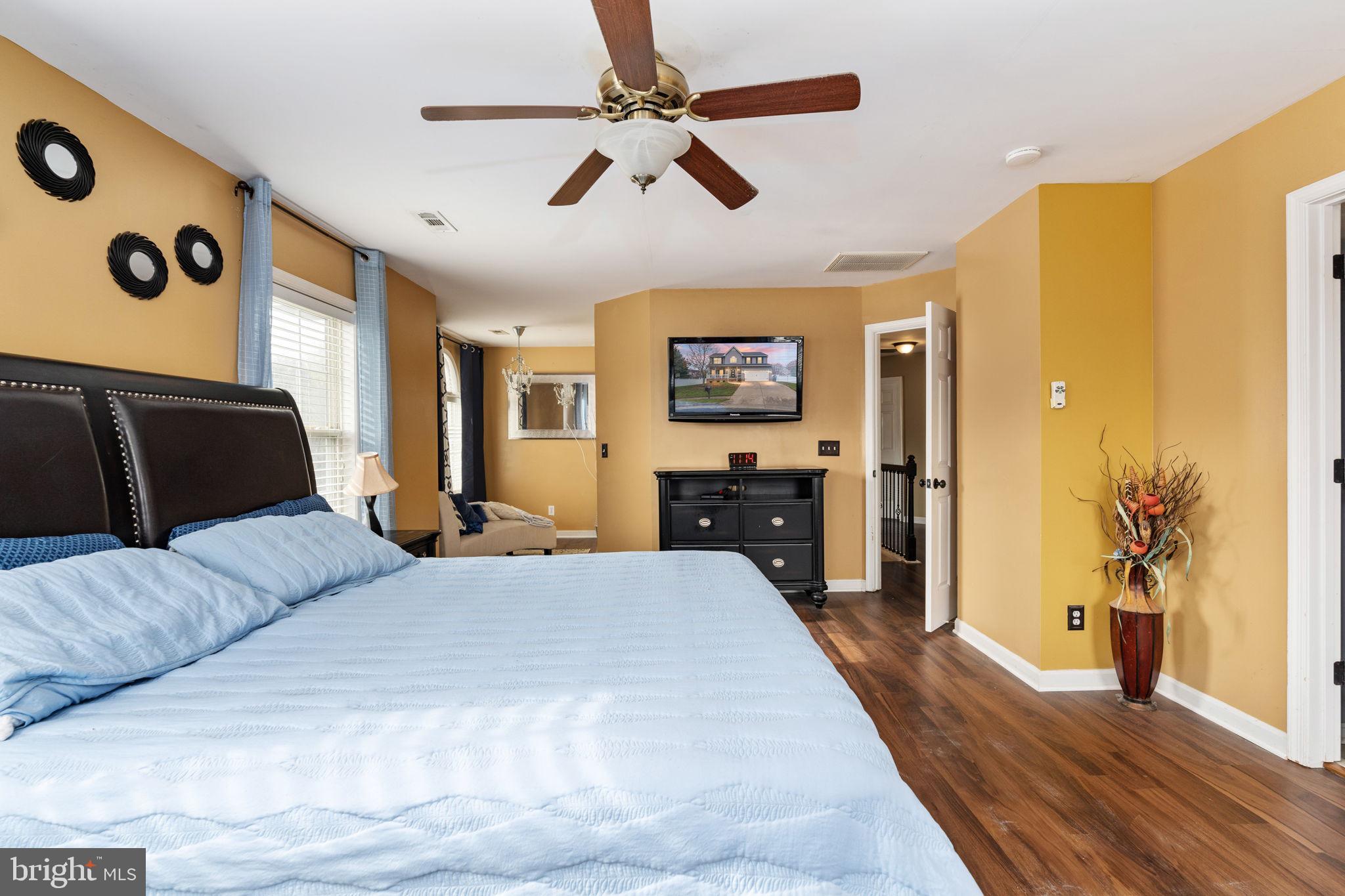 AUTUMN RIDGE - Residential