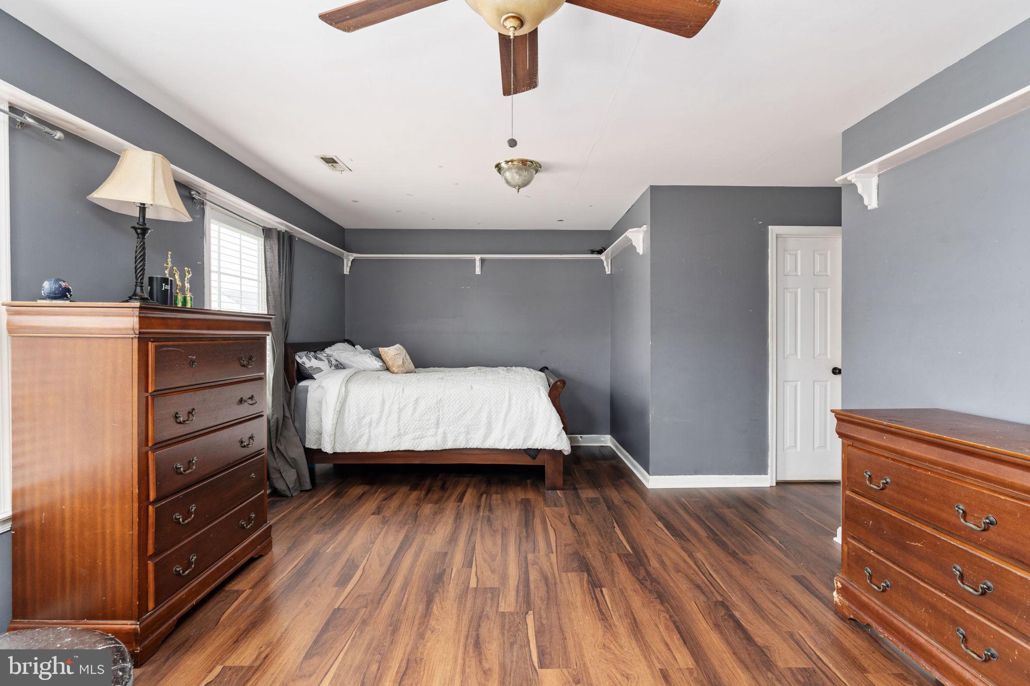 AUTUMN RIDGE - Residential