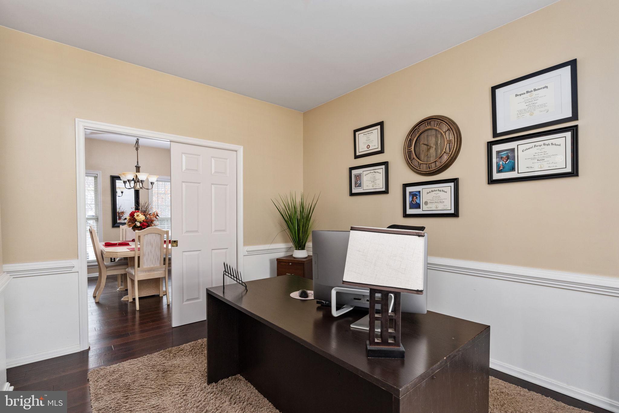 AUTUMN RIDGE - Residential