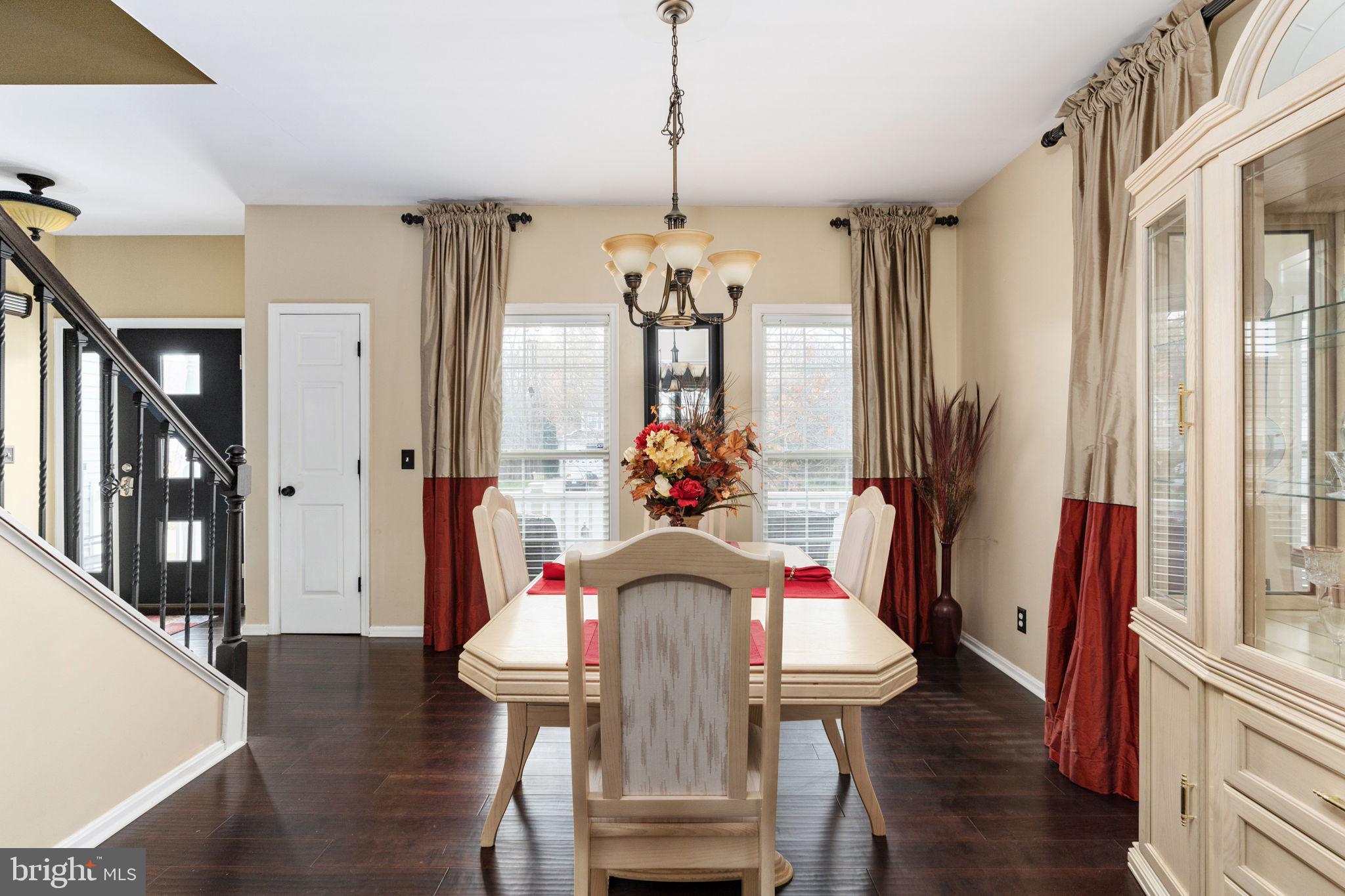 AUTUMN RIDGE - Residential