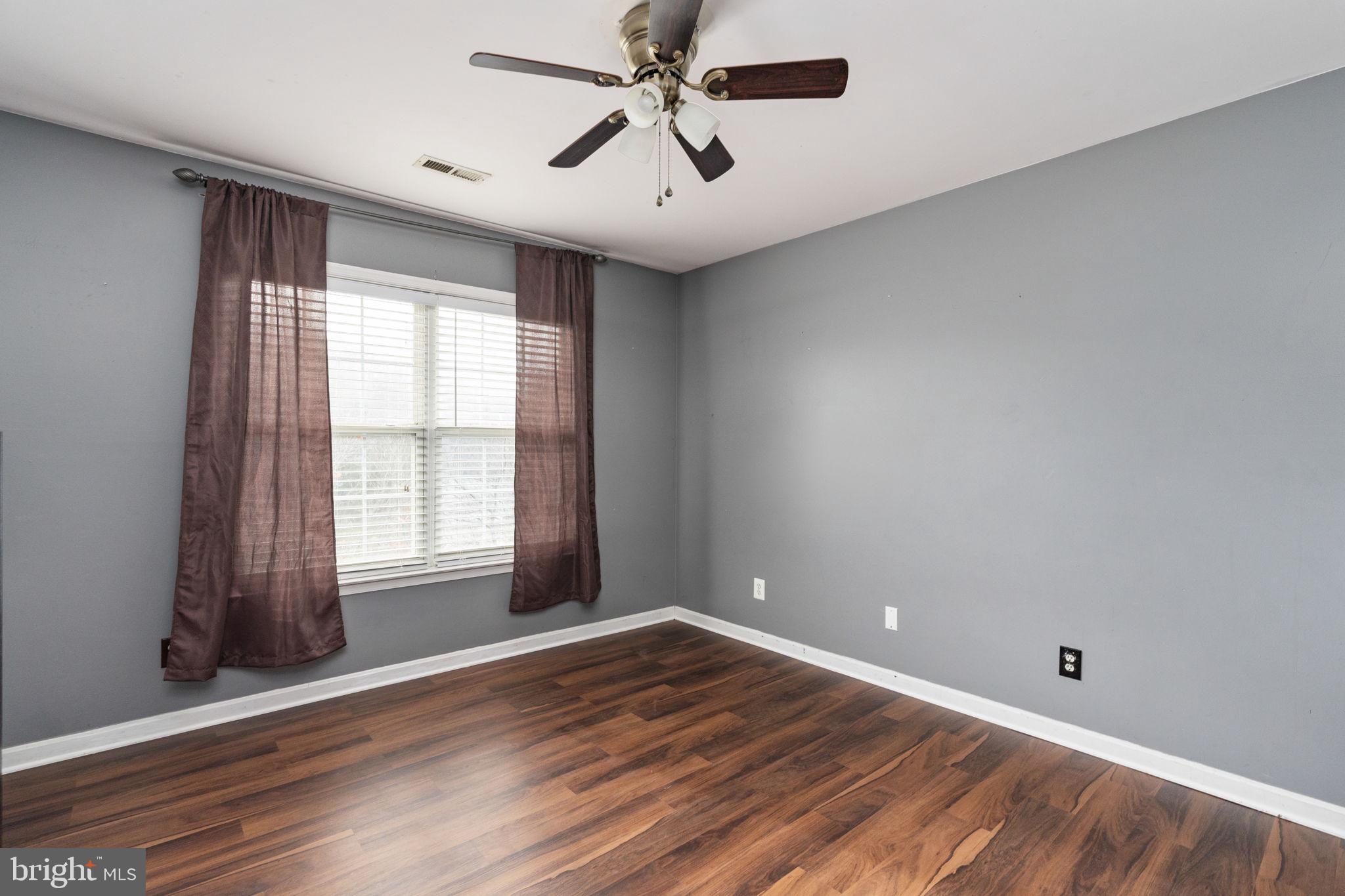 AUTUMN RIDGE - Residential