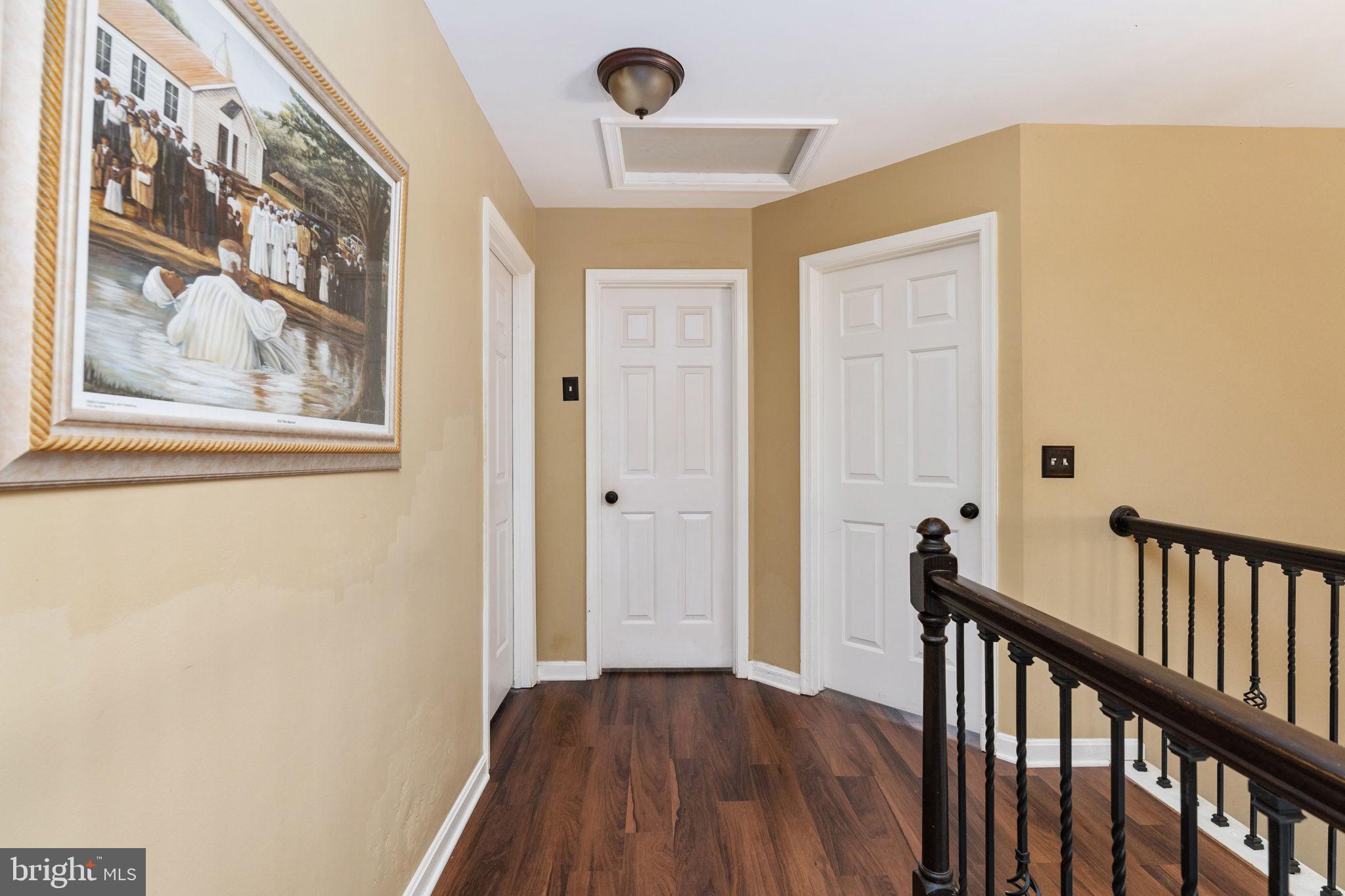 AUTUMN RIDGE - Residential