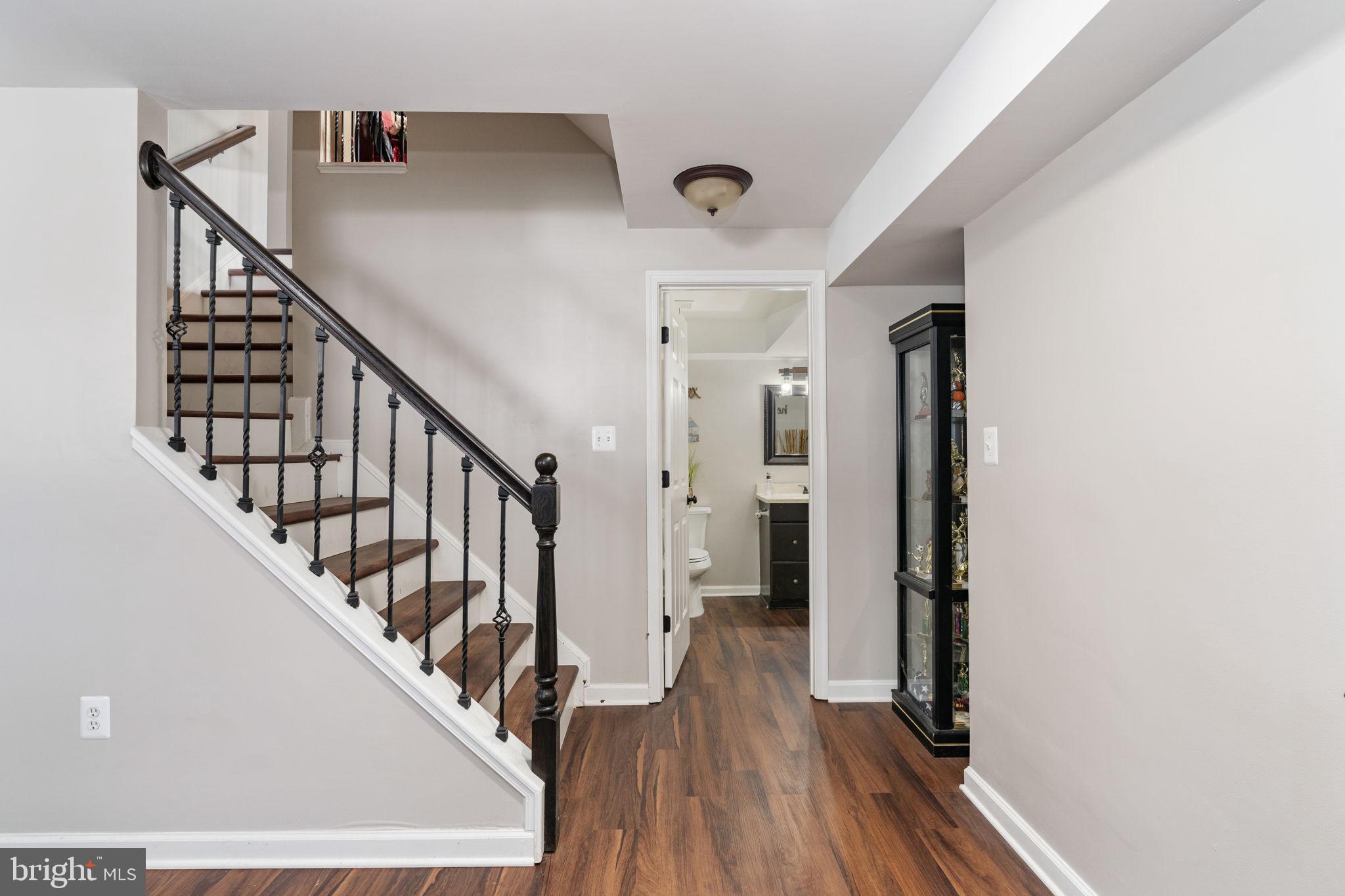 AUTUMN RIDGE - Residential