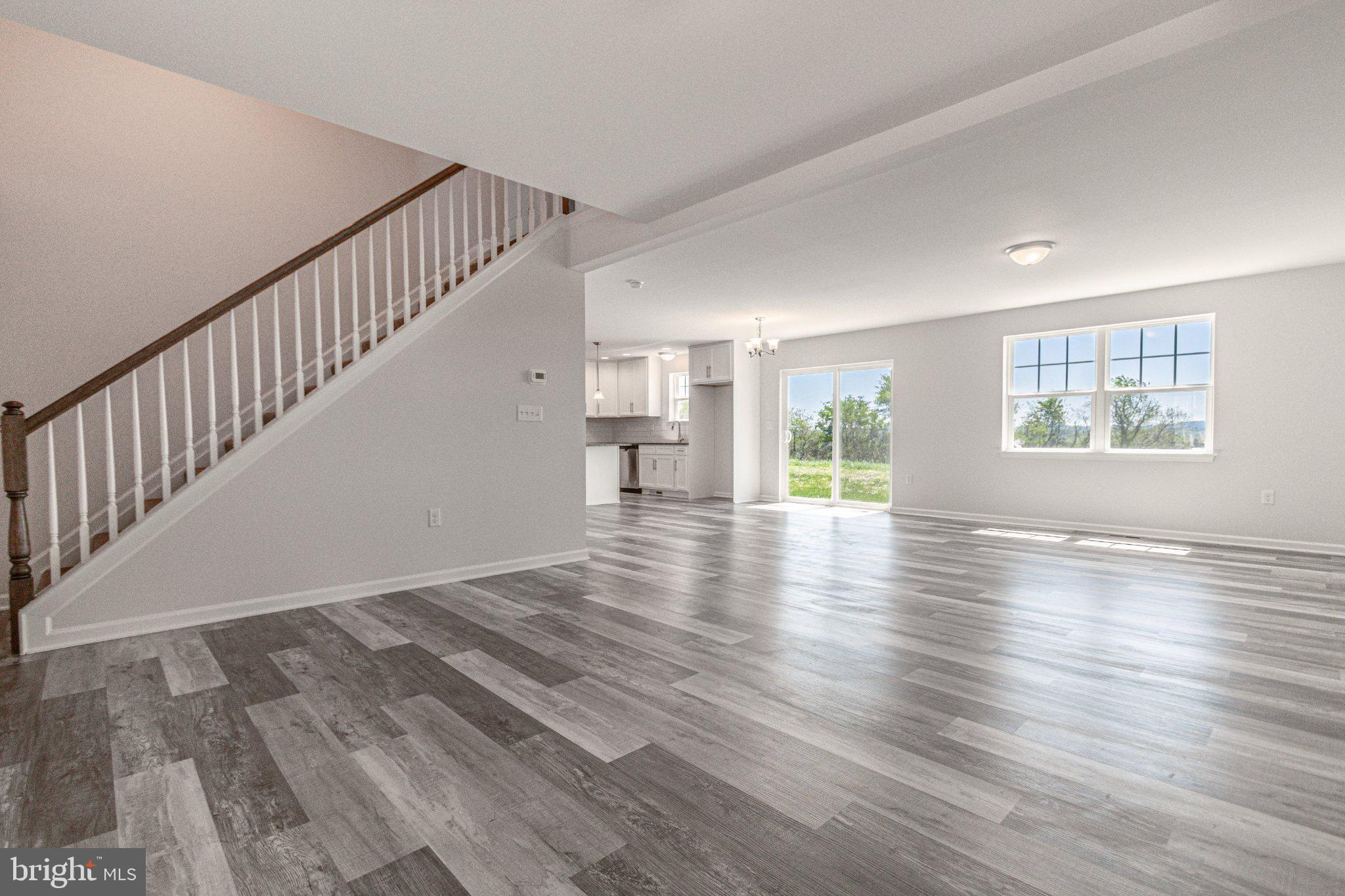 FARM LANE ESTATES - Residential