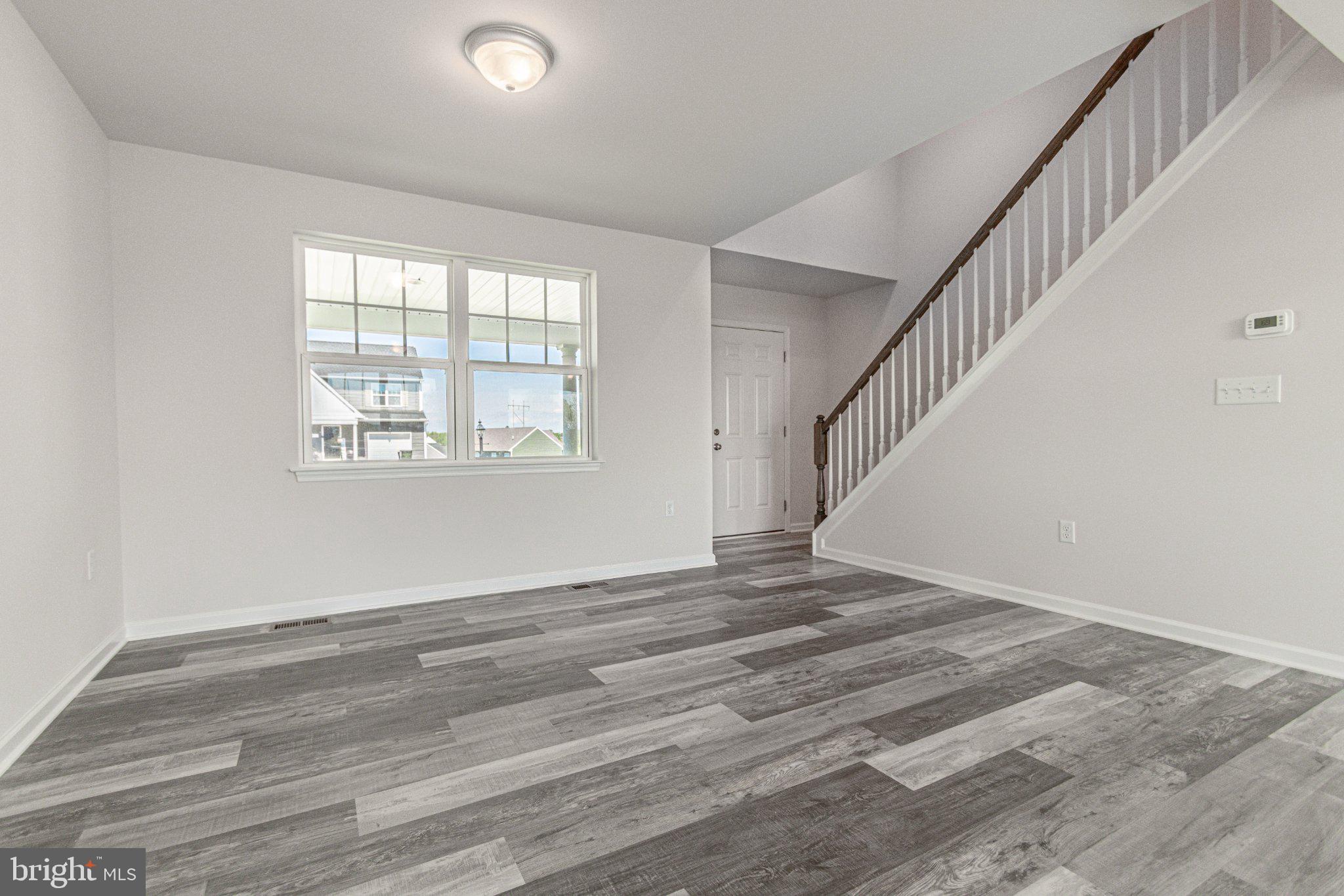 FARM LANE ESTATES - Residential