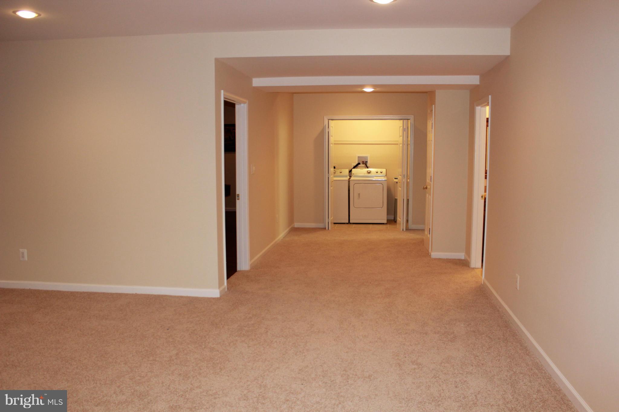 HEATHERBROOK - Residential Lease