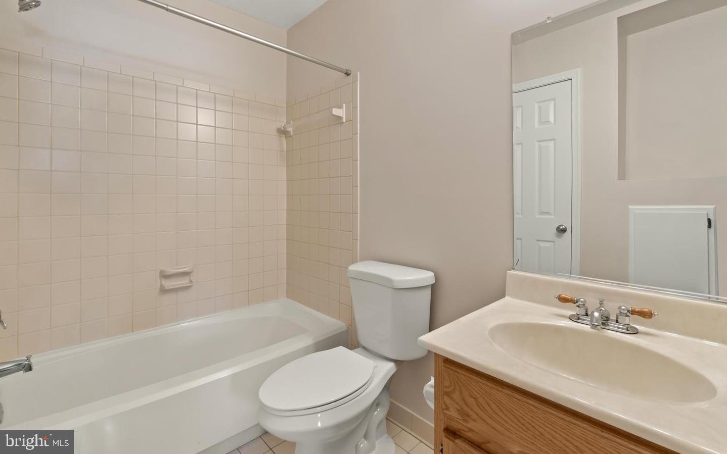 TASKERS CHANCE - Residential Lease