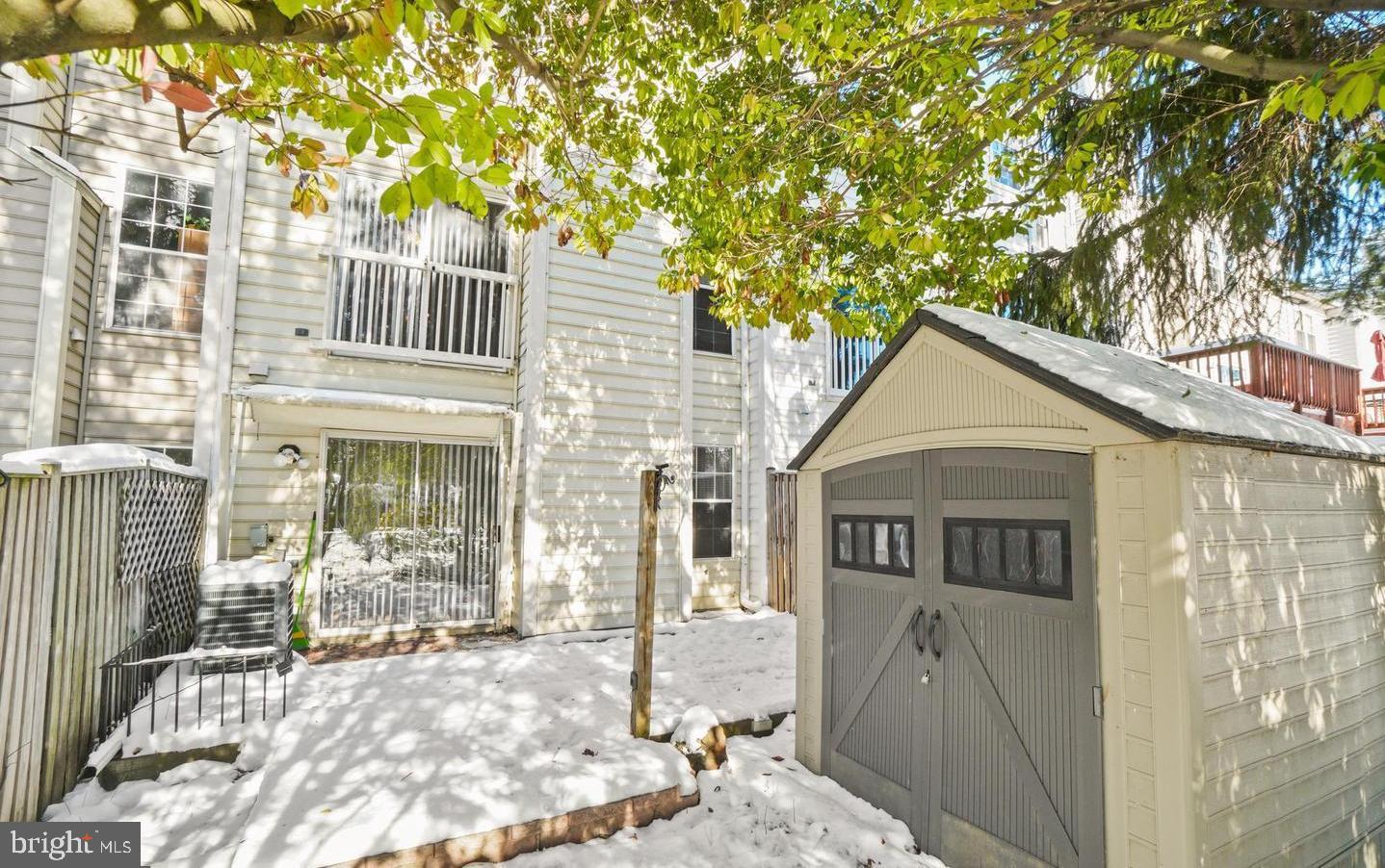 TASKERS CHANCE - Residential Lease