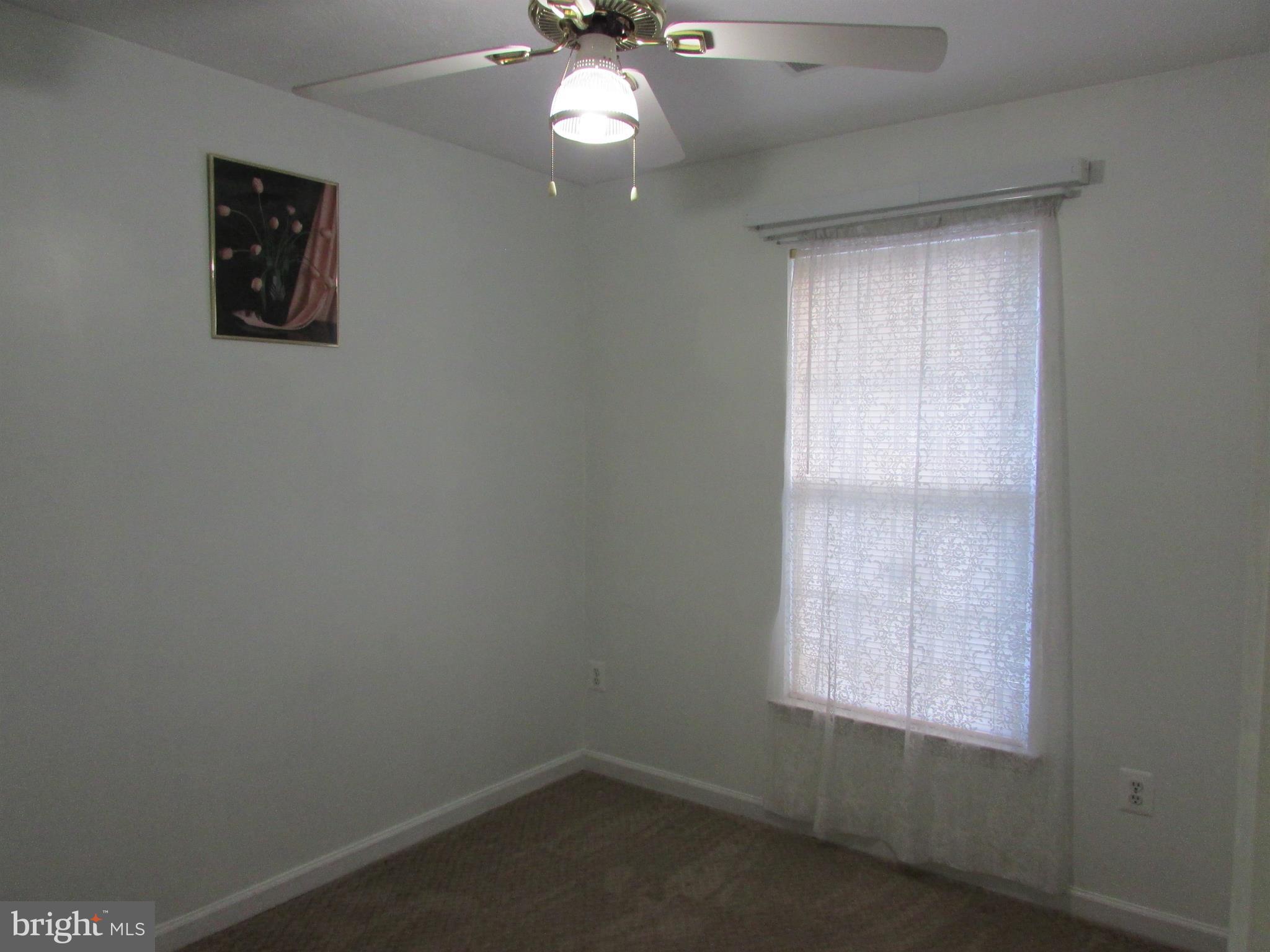 COLLEGE - Residential