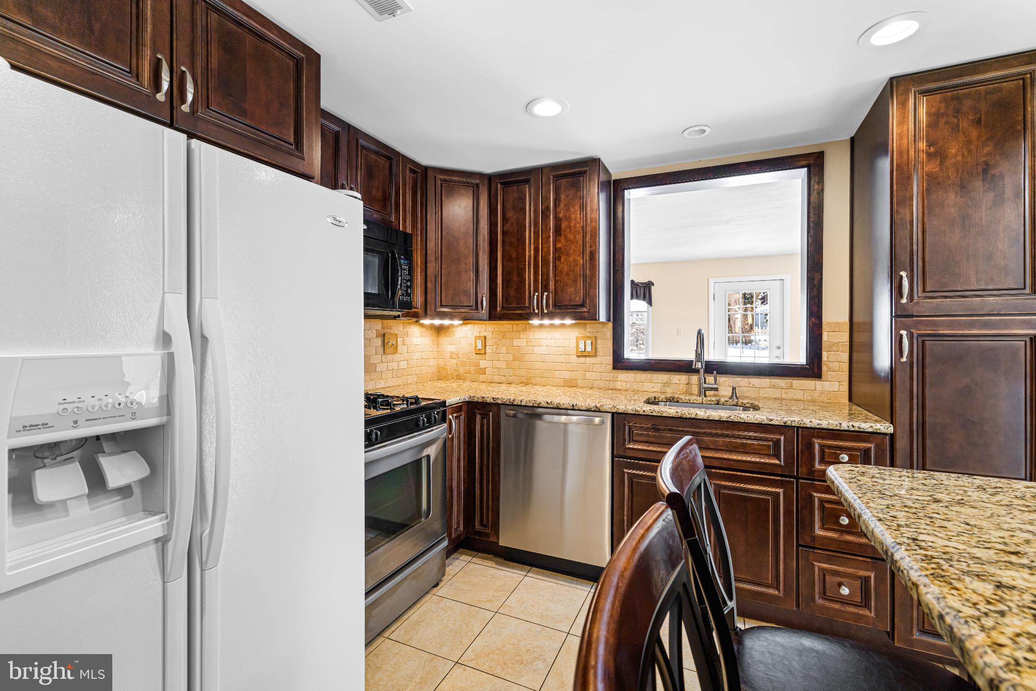 OVERLOOK HILLS - Residential