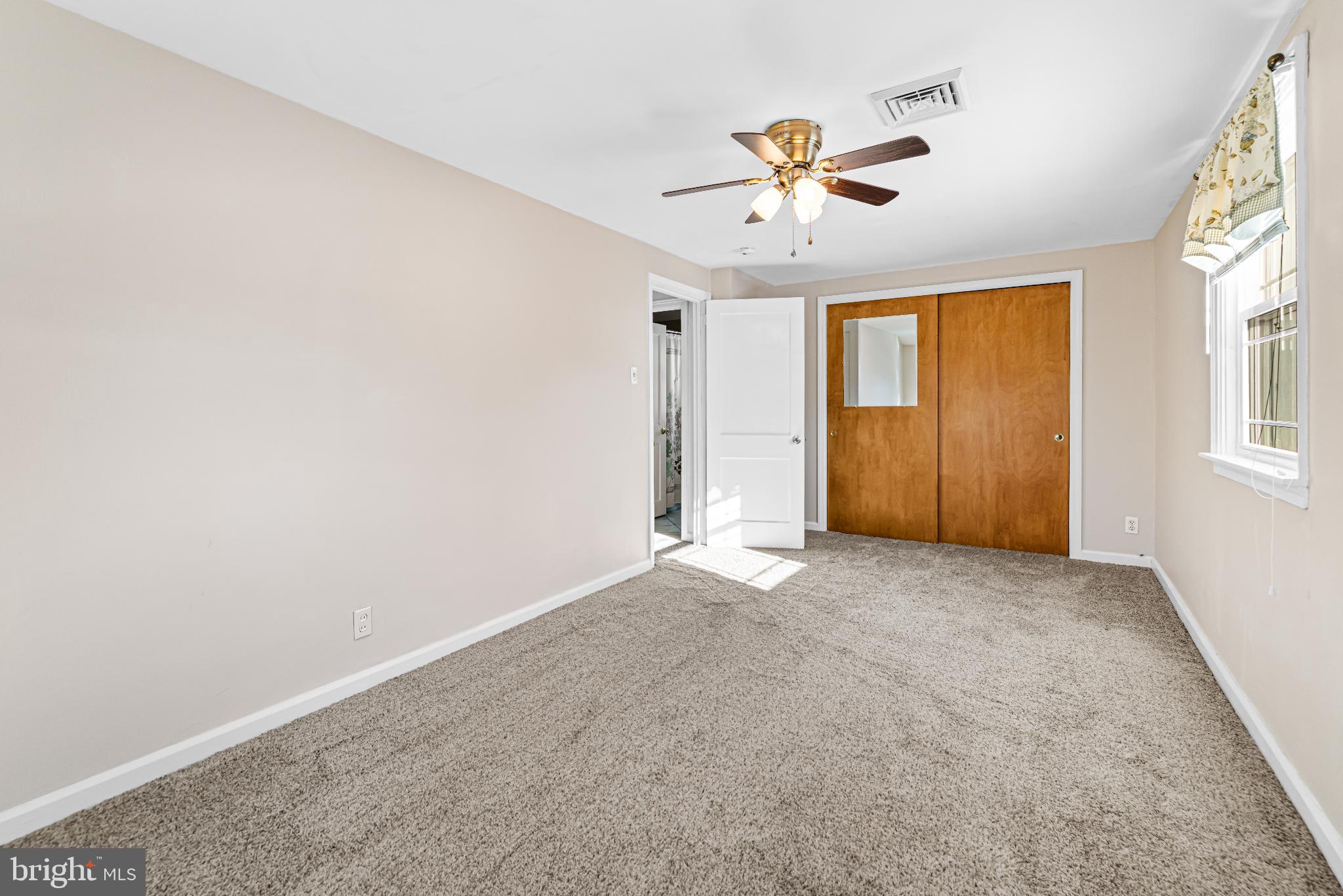 OVERLOOK HILLS - Residential