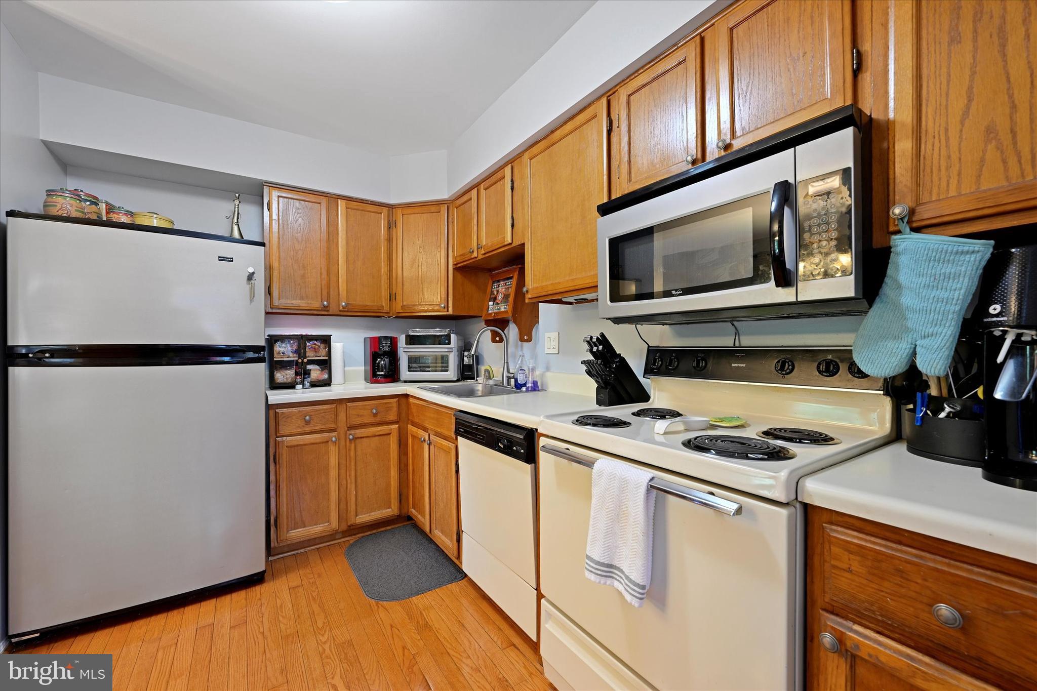 BROOKLYN - Residential