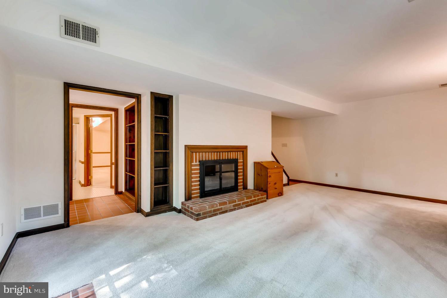 GREENLANDS HUNT VALLEY - Residential