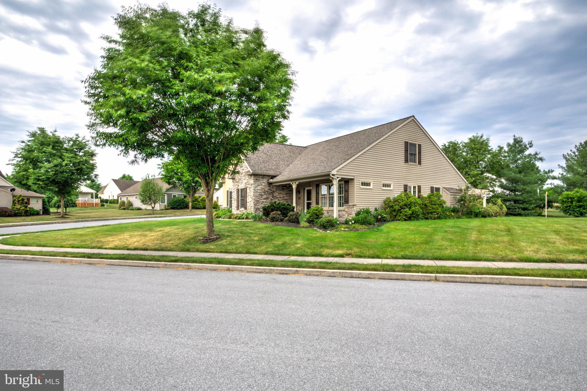 749 HEATHER RIDGE