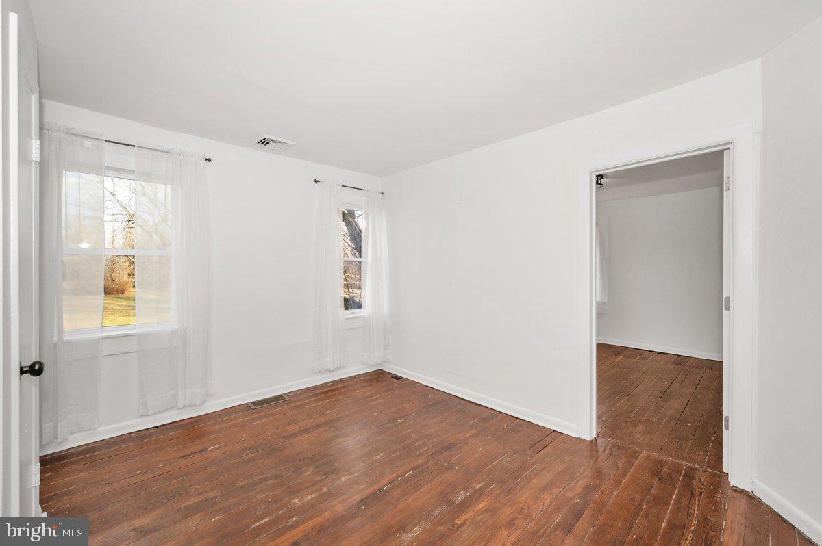 WILLIAMSPORT - Residential