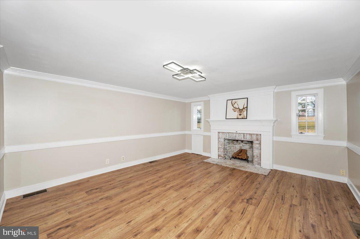 WILLIAMSPORT - Residential