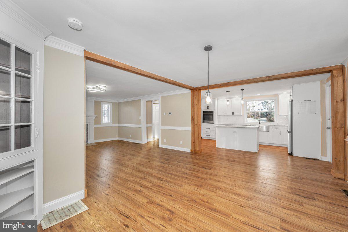 WILLIAMSPORT - Residential