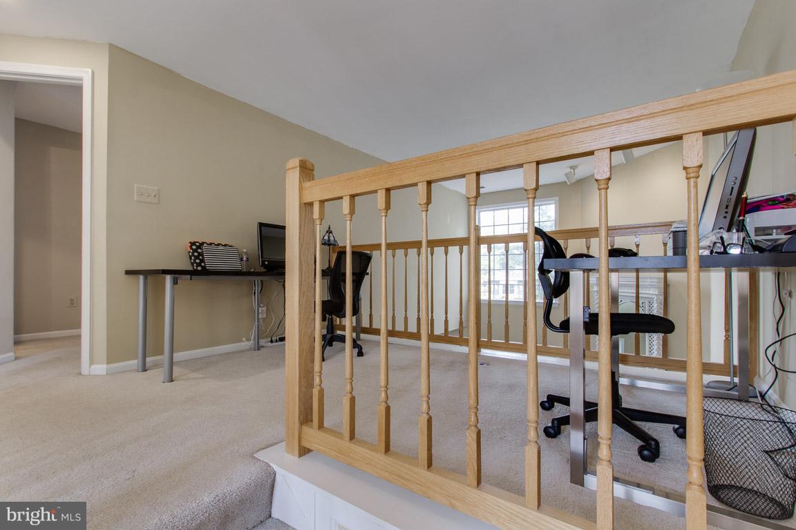 ASHBURN FARM - Residential