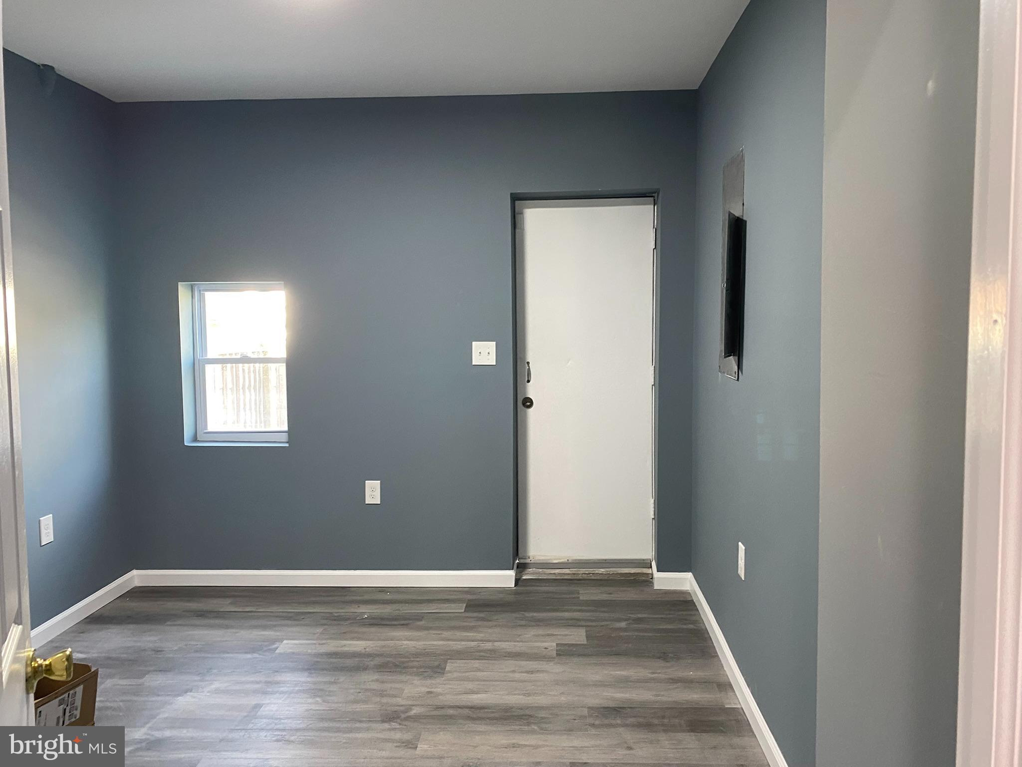 KENWOOD PARK - Residential