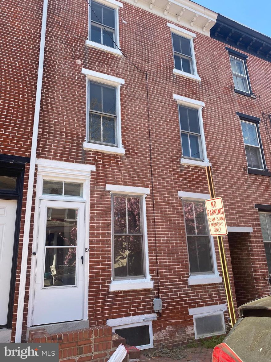 Welcome to 19 West Barnard Street, a hidden gem nestled in the heart of West Chester borough. This 3 story, four-bedroom, two bathroom home spans 1,722 square feet and is brimming with potential. Priced to sell as is this is a remarkable opportunity for those with a vision. With a prime location that offers unparalleled convenience, enjoy the luxury of being able to walk to Downtown West Chester.
While the home's current condition calls for a total cosmetic overhaul, its solid bones provide the perfect canvas for your creative touch. Imagine transforming this unpolished gem into a cozy showpiece, tailor-made to reflect your personal style and taste. A full bath was added to the first floor and the kitchen was updated with new appliances, flooring and countertops.  There is also a stacked washer/dryer in a closet in the kitchen.  The property is sold as-is, with no warranties expressed or implied, making it an ideal project for savvy buyers ready to unlock its potential. Whether you're looking to invest or create your dream home, 19 West Barnard Street promises an exciting venture in a sought-after location. Don't miss out on this extraordinary chance to craft your masterpiece in a community-rich setting.