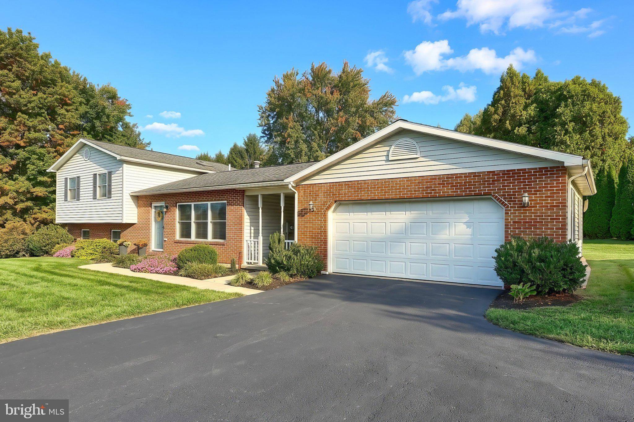 22 WILLOW CREEK ROAD