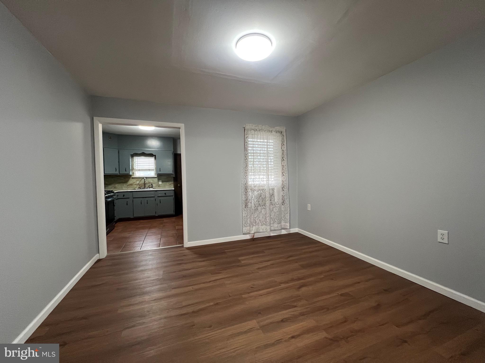 NORTHWOOD - Residential