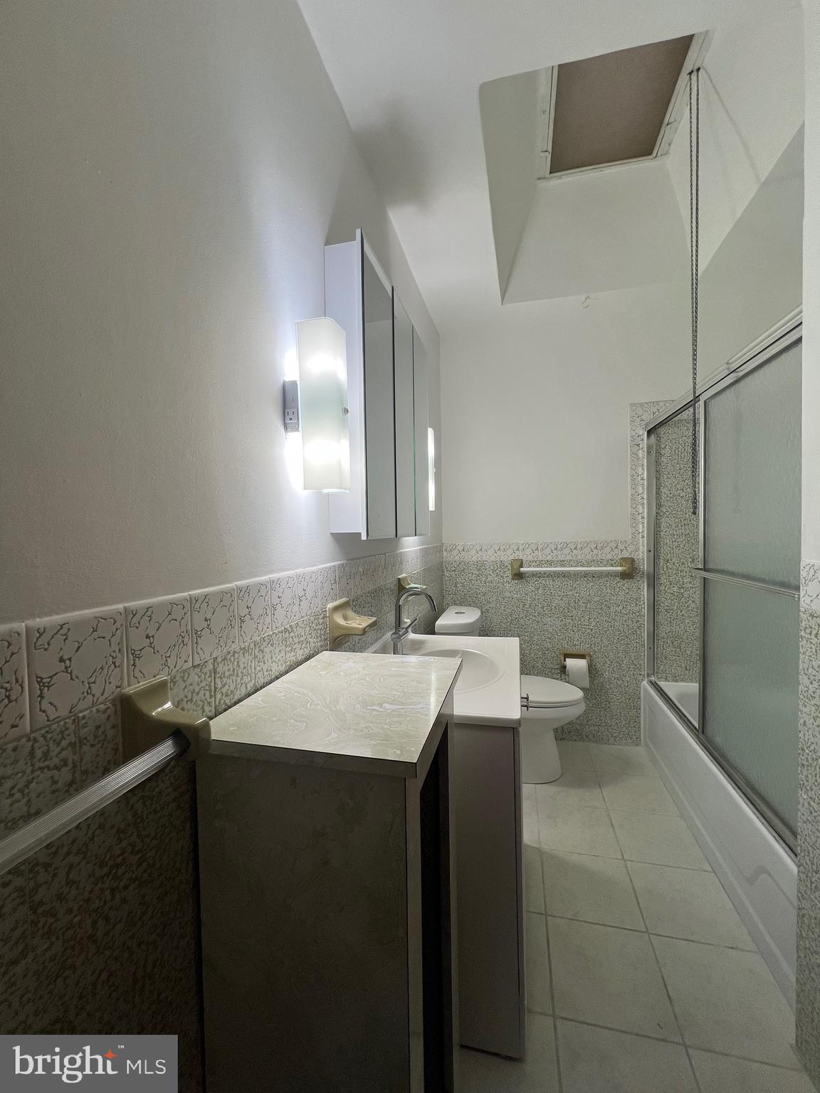 NORTHWOOD - Residential