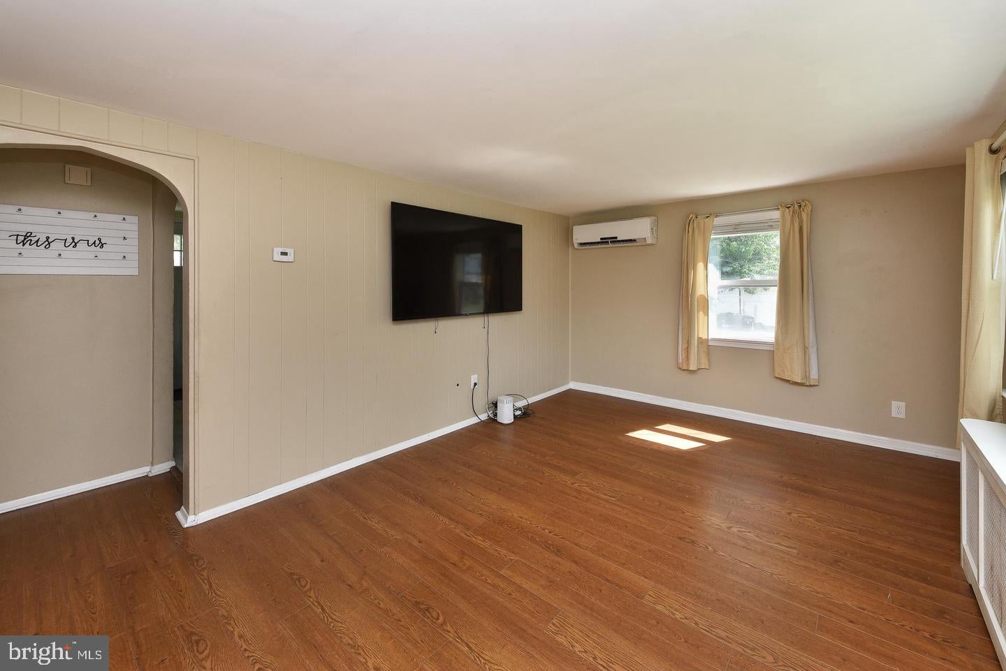 541 HIGHLAND AVENUE
