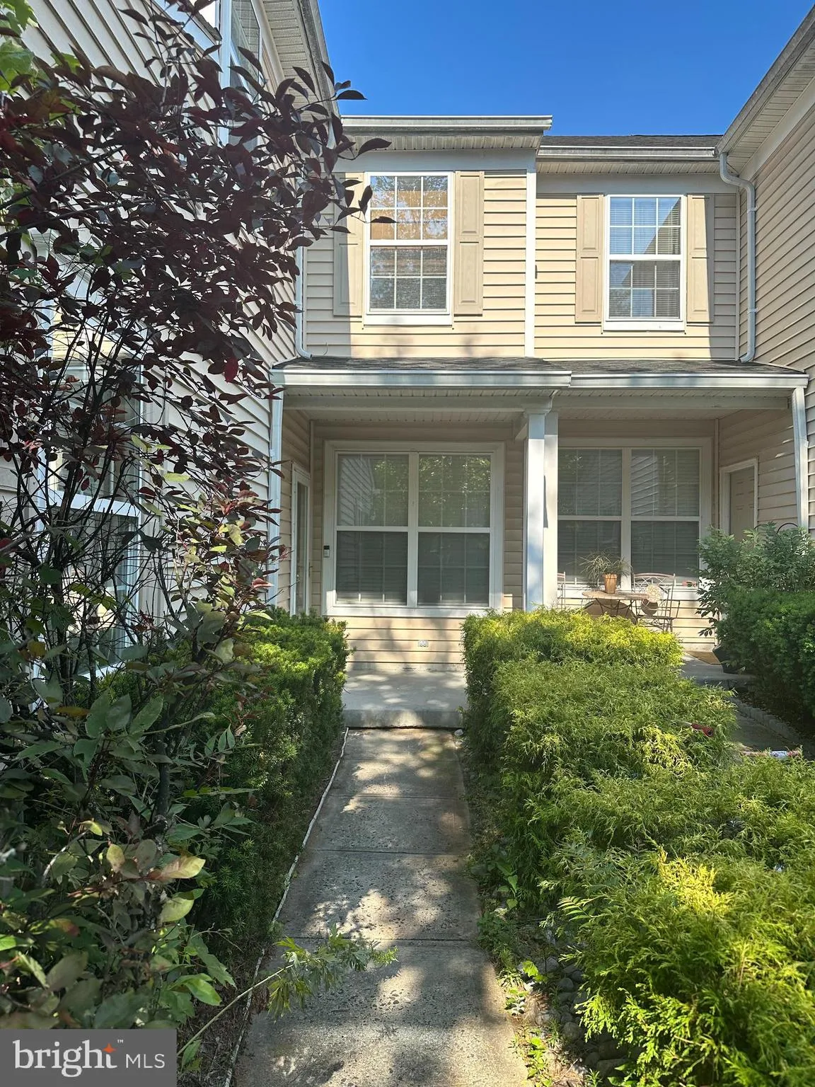 Mount Laurel, New Jersey 08054, United States, 3 Bedrooms Bedrooms, ,2 BathroomsBathrooms,Residential,Contingent,52110