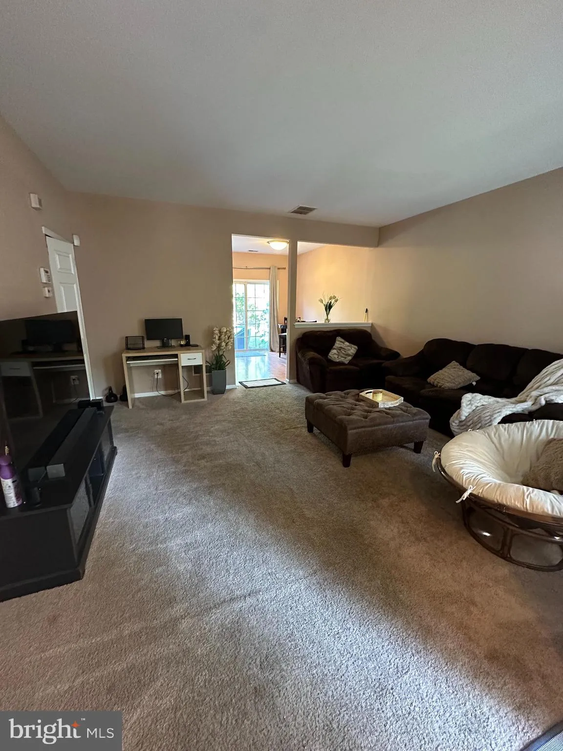 Mount Laurel, New Jersey 08054, United States, 3 Bedrooms Bedrooms, ,2 BathroomsBathrooms,Residential,Contingent,52110