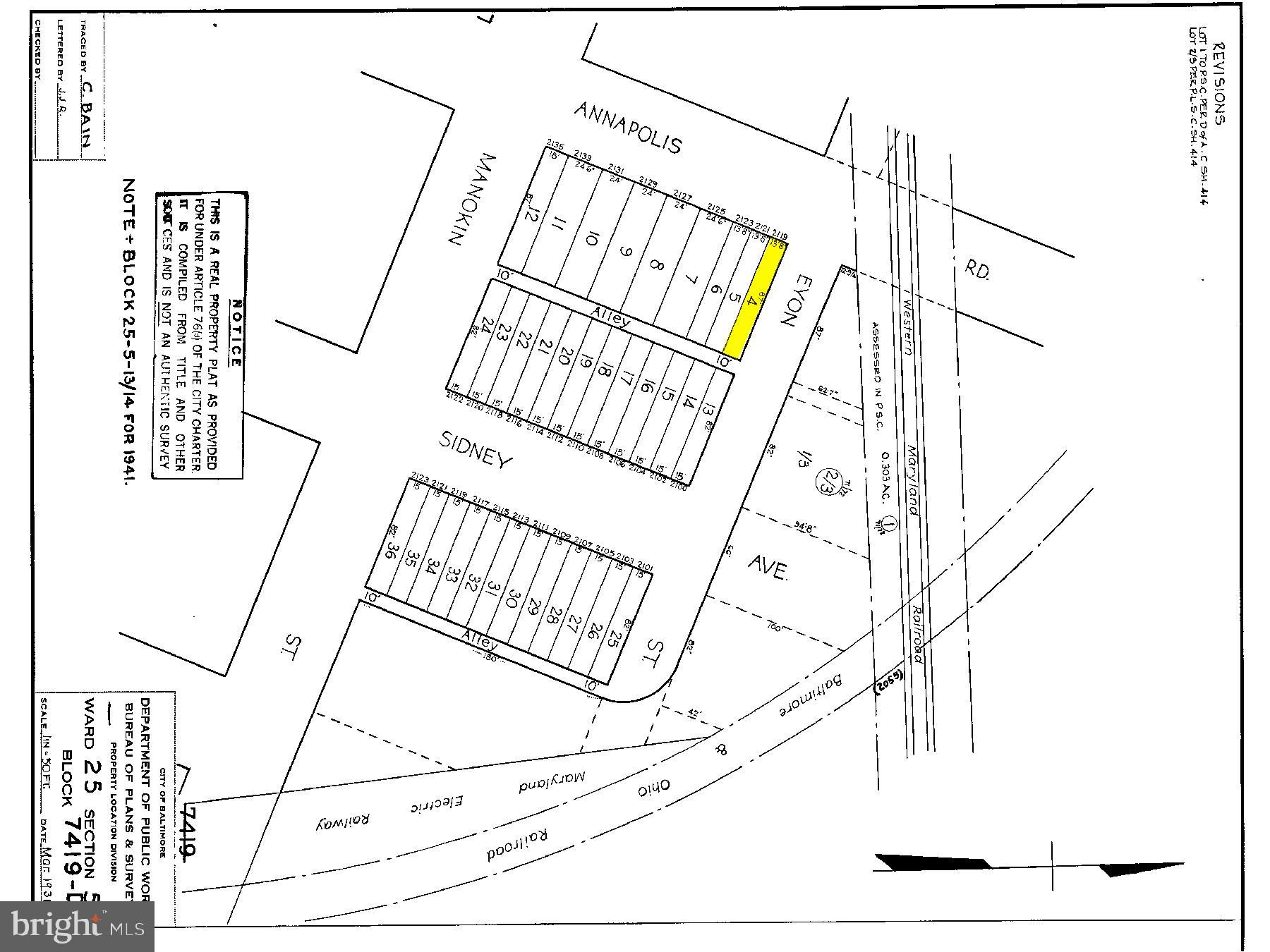 Main image without alt text