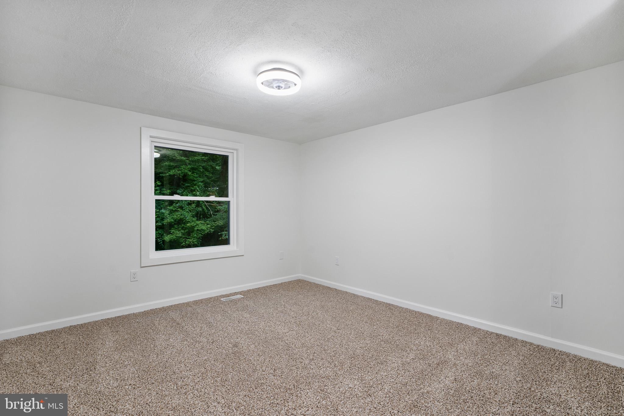 CHESAPEAKE HEIGHTS - Residential