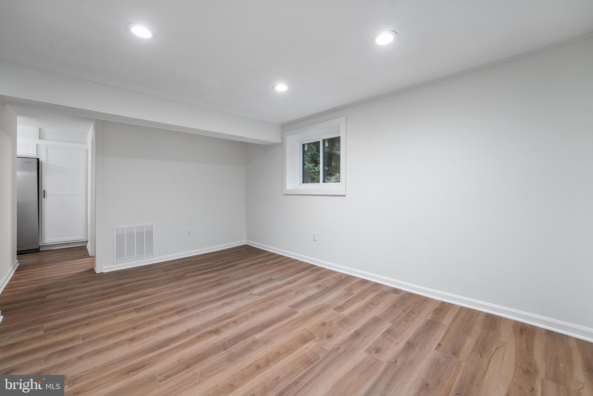 CHESAPEAKE HEIGHTS - Residential