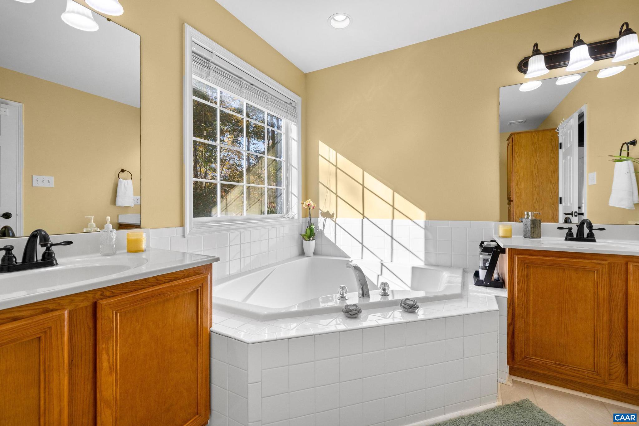 FOXRIDGE - Residential