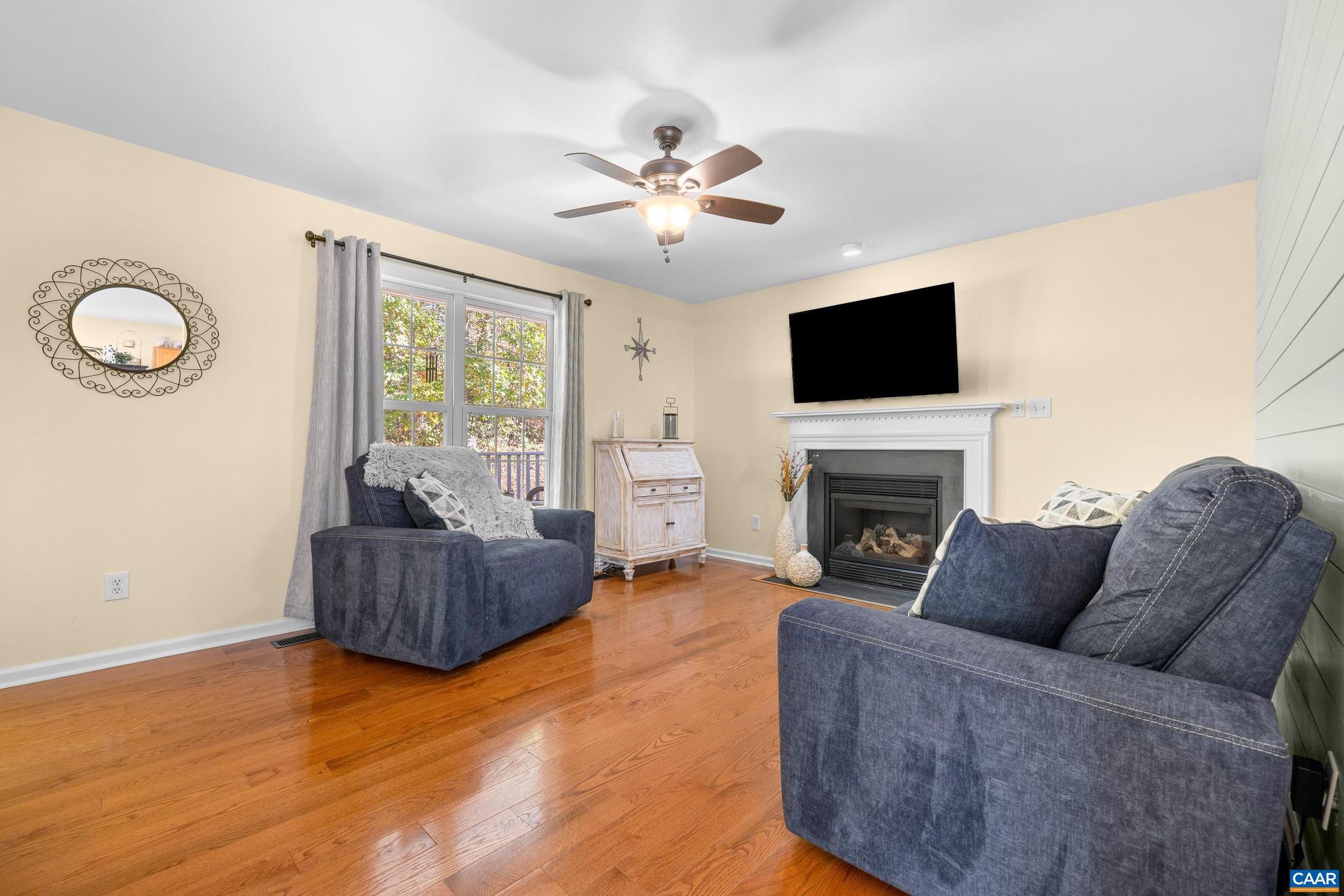 FOXRIDGE - Residential