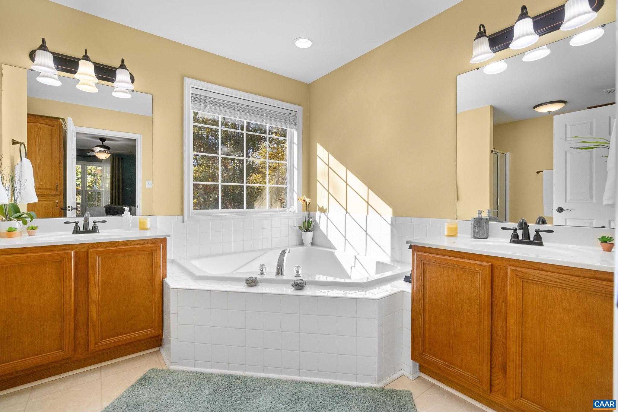 FOXRIDGE - Residential