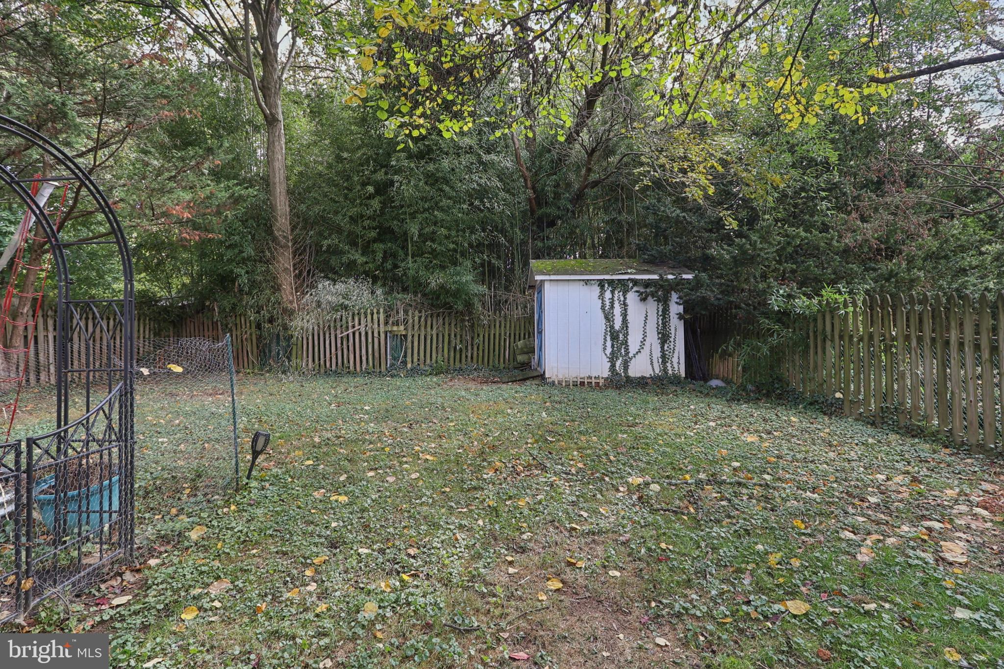 REALTY PARK - Residential