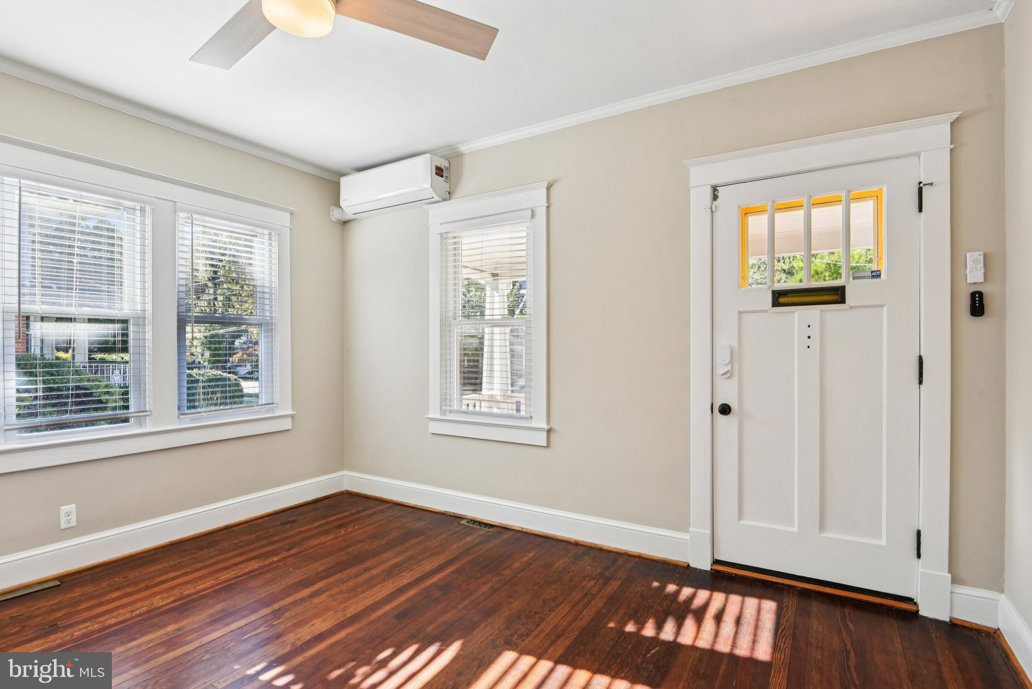 REALTY PARK - Residential