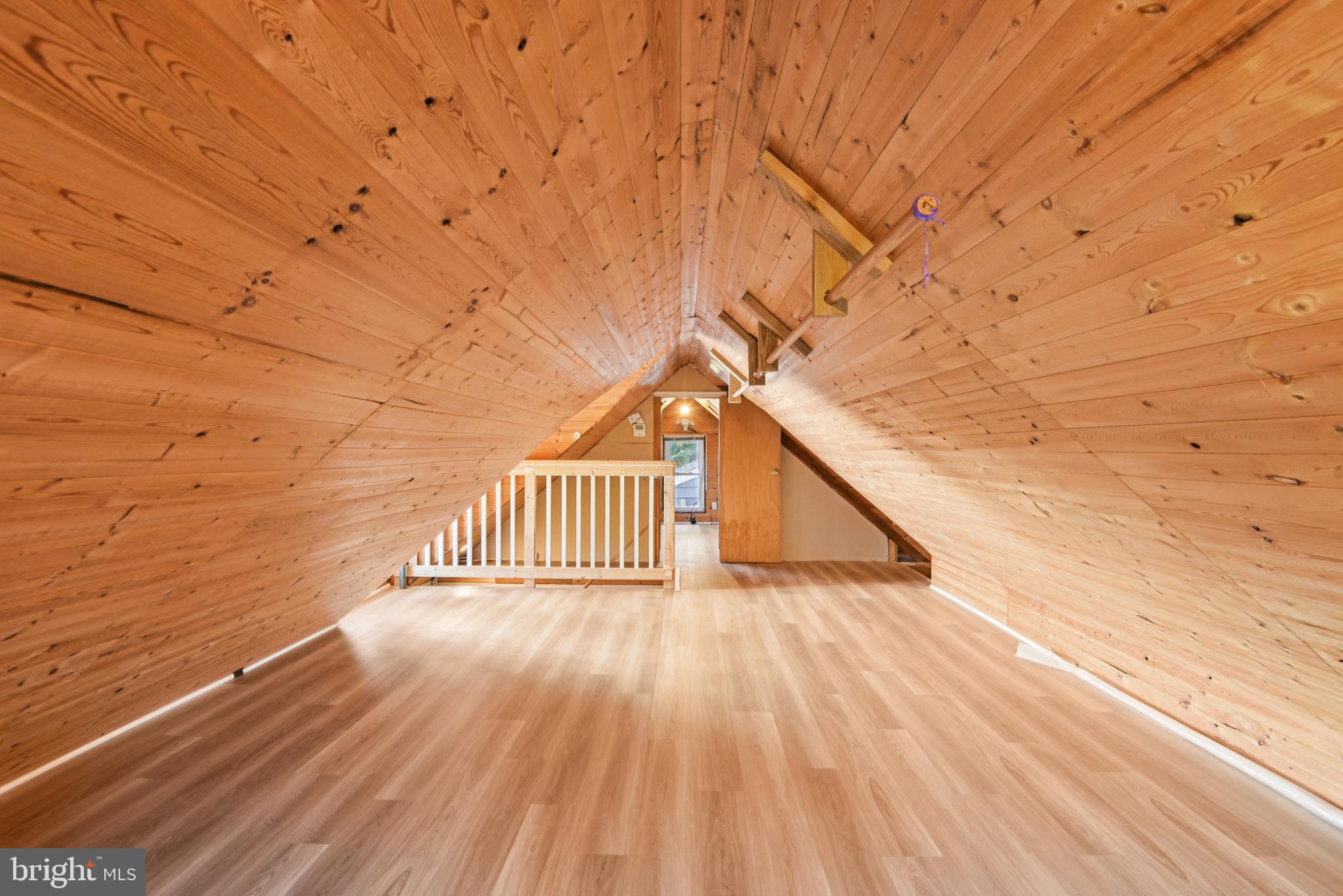 REALTY PARK - Residential