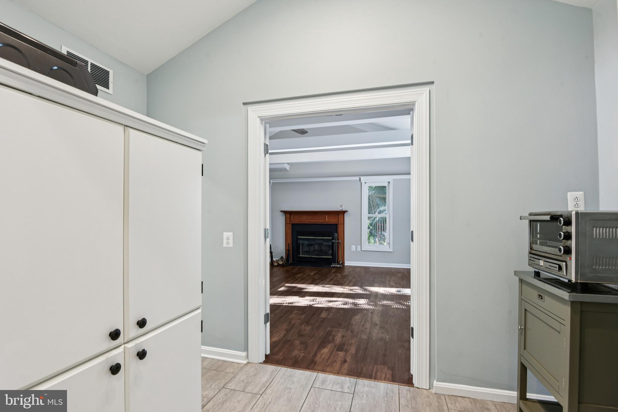 REALTY PARK - Residential