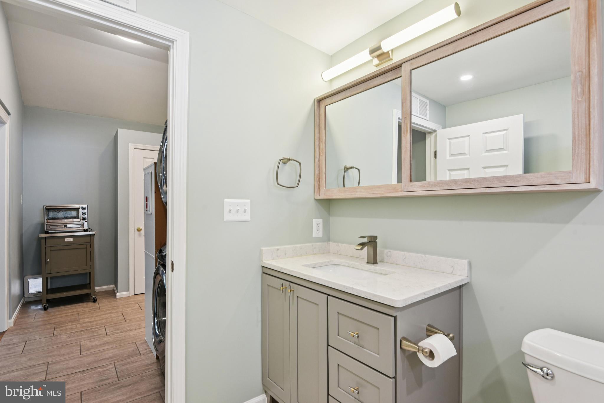 REALTY PARK - Residential