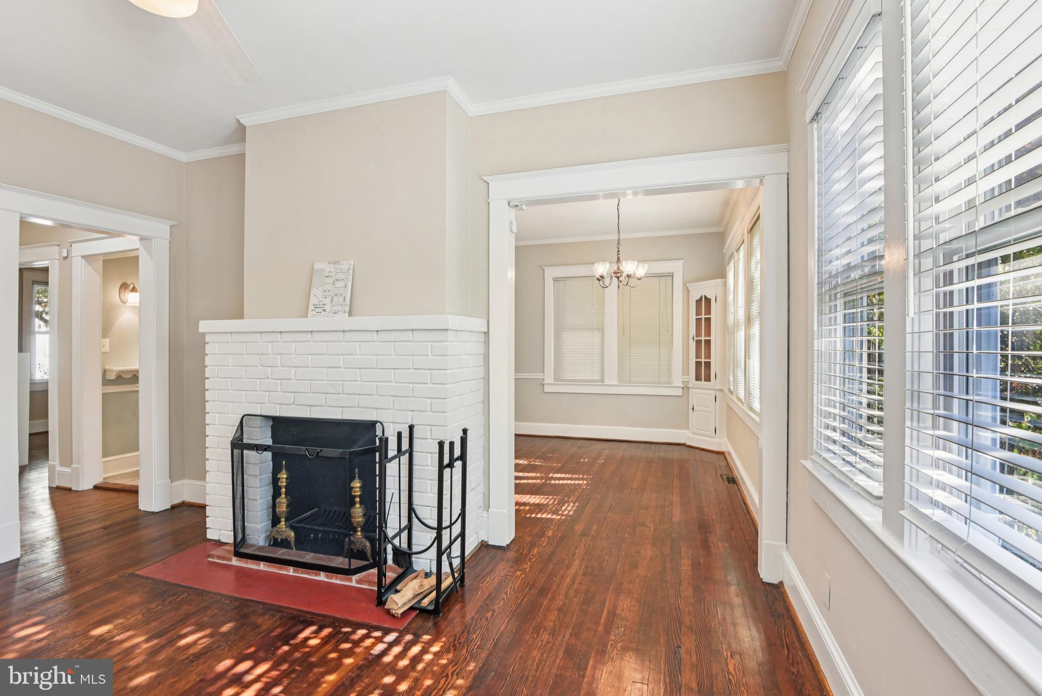 REALTY PARK - Residential