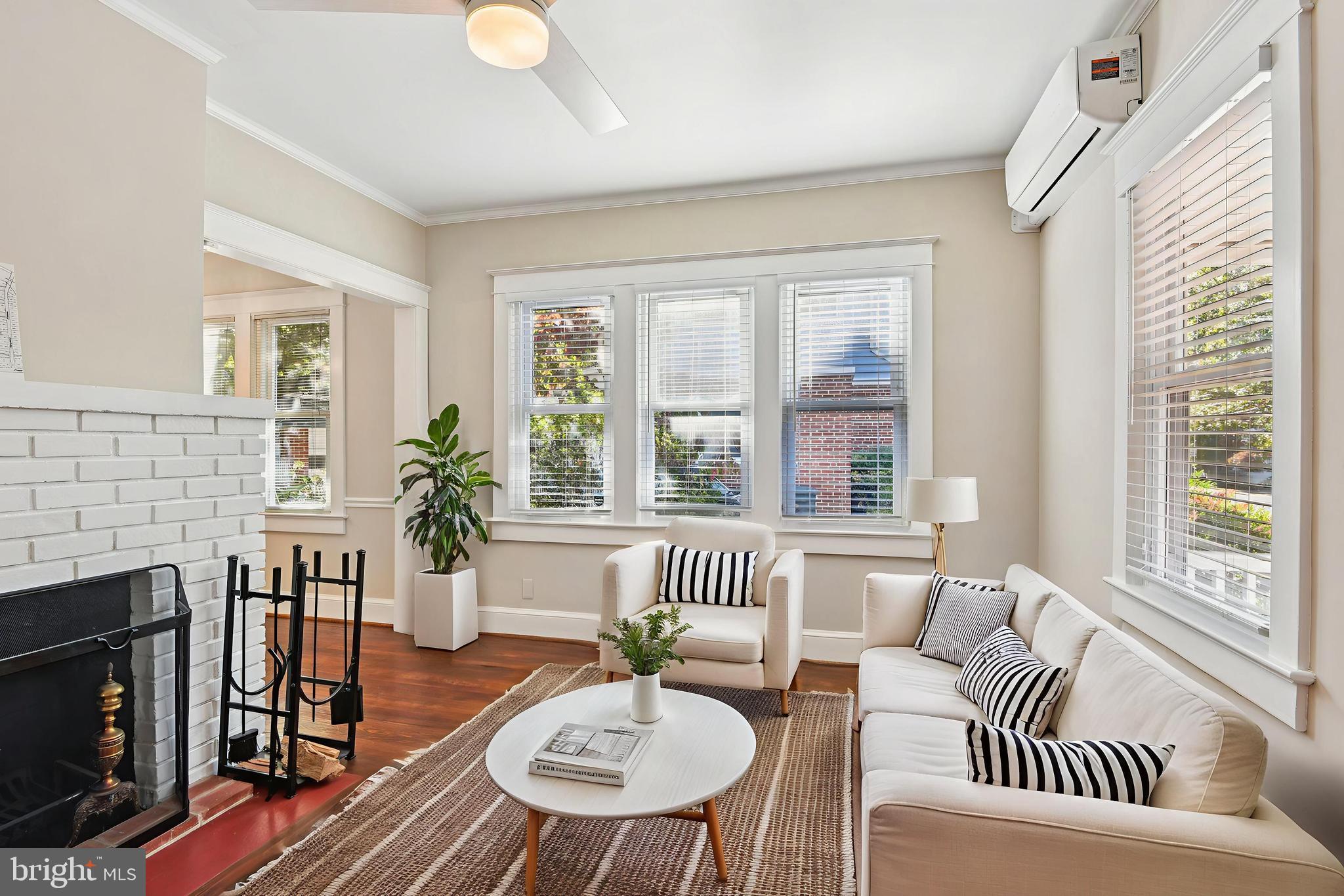 REALTY PARK - Residential