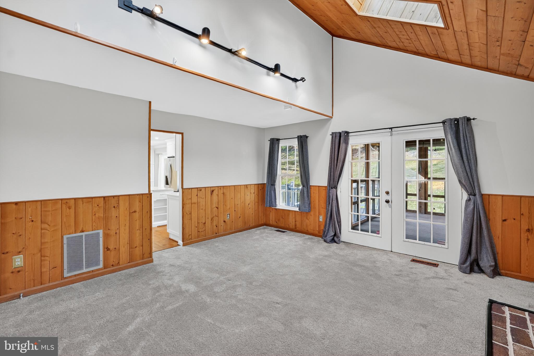 SWEEPSTAKES - Residential