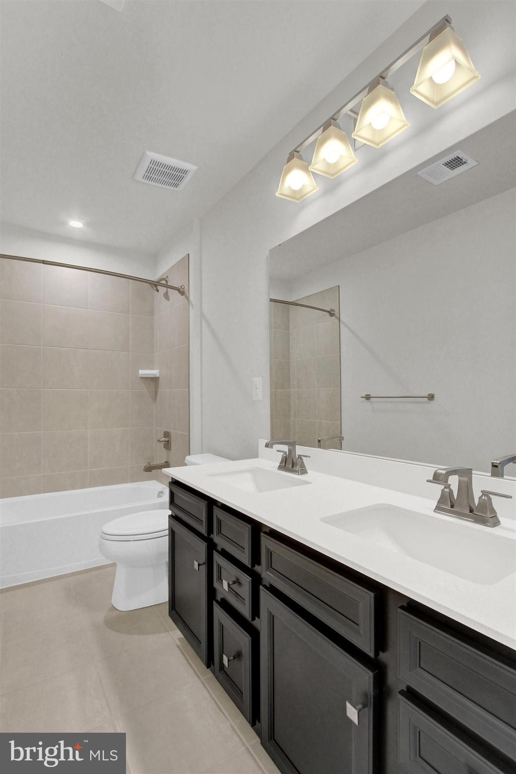 HIGH POINTE SOUTH - Residential